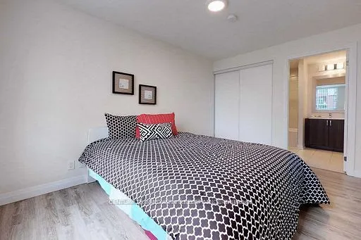 22 East Haven Drive #511