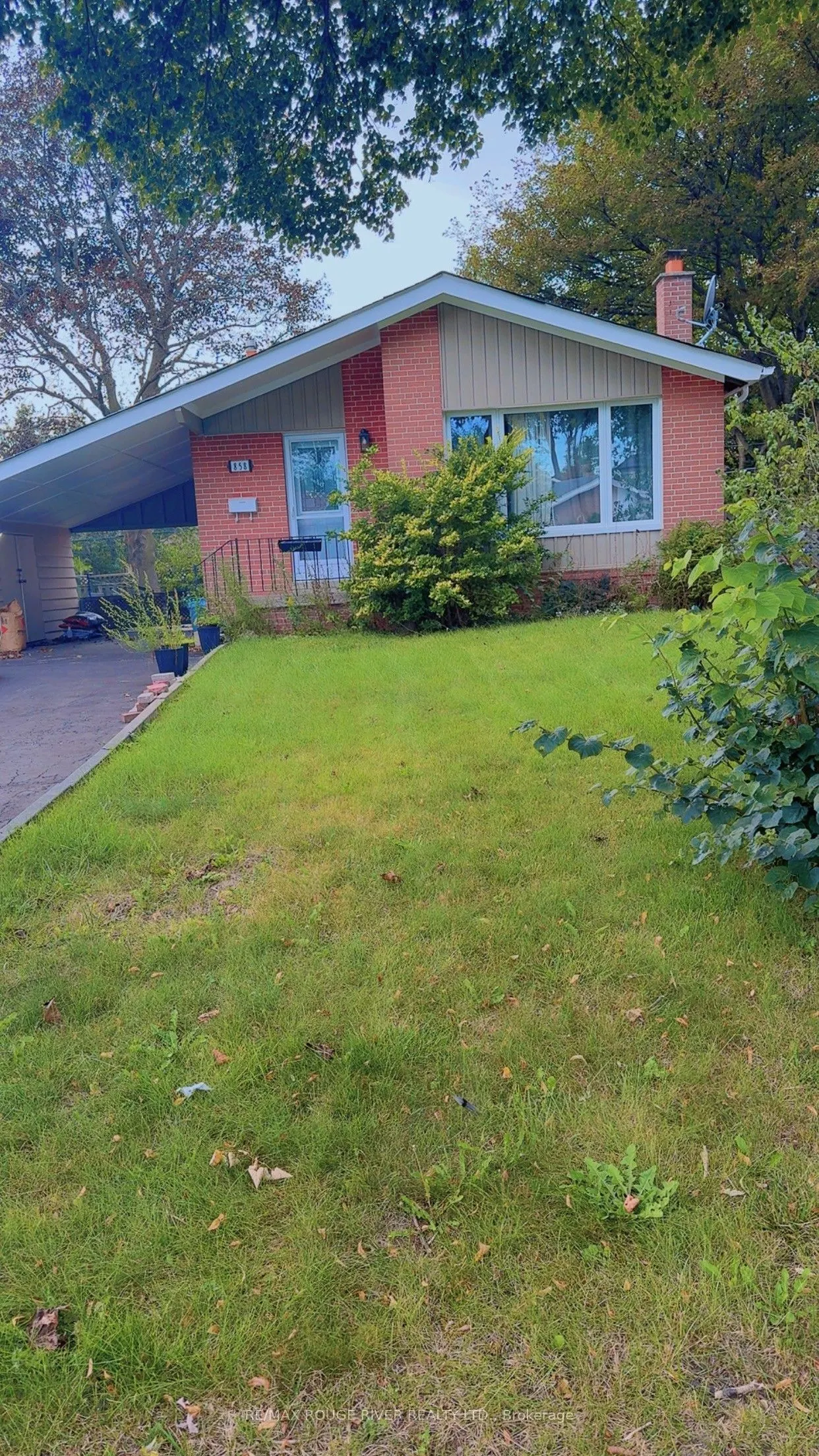 858 Chapleau Drive #Basement