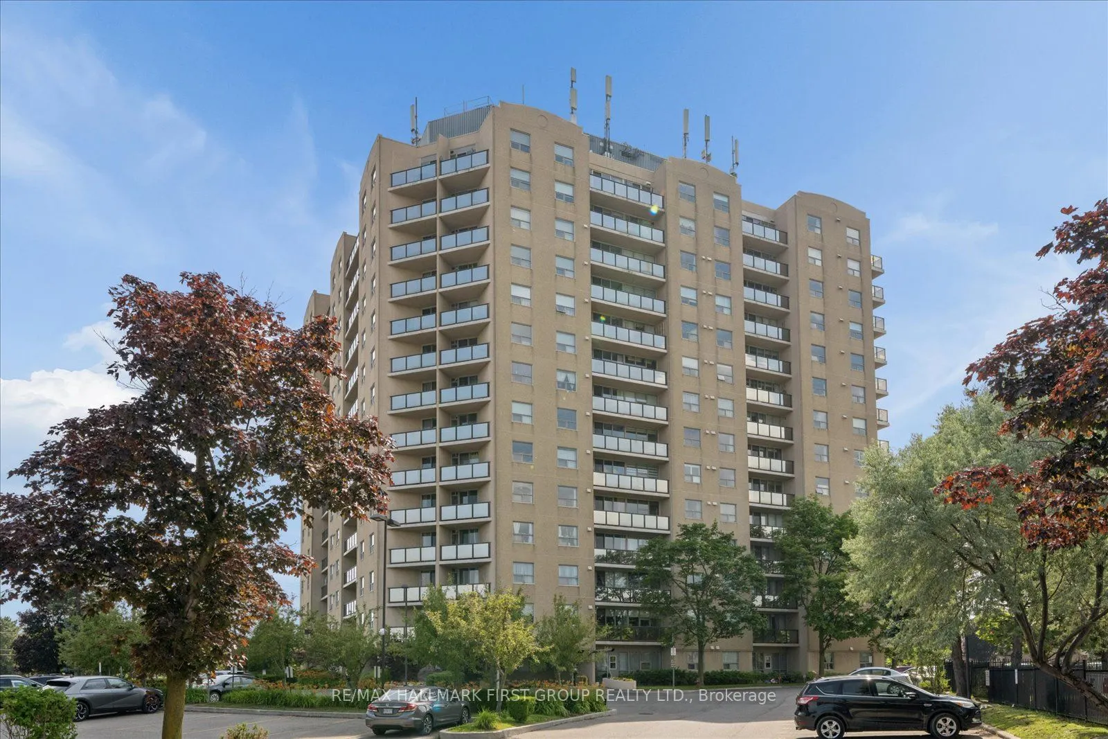 2 Westney Road N #206