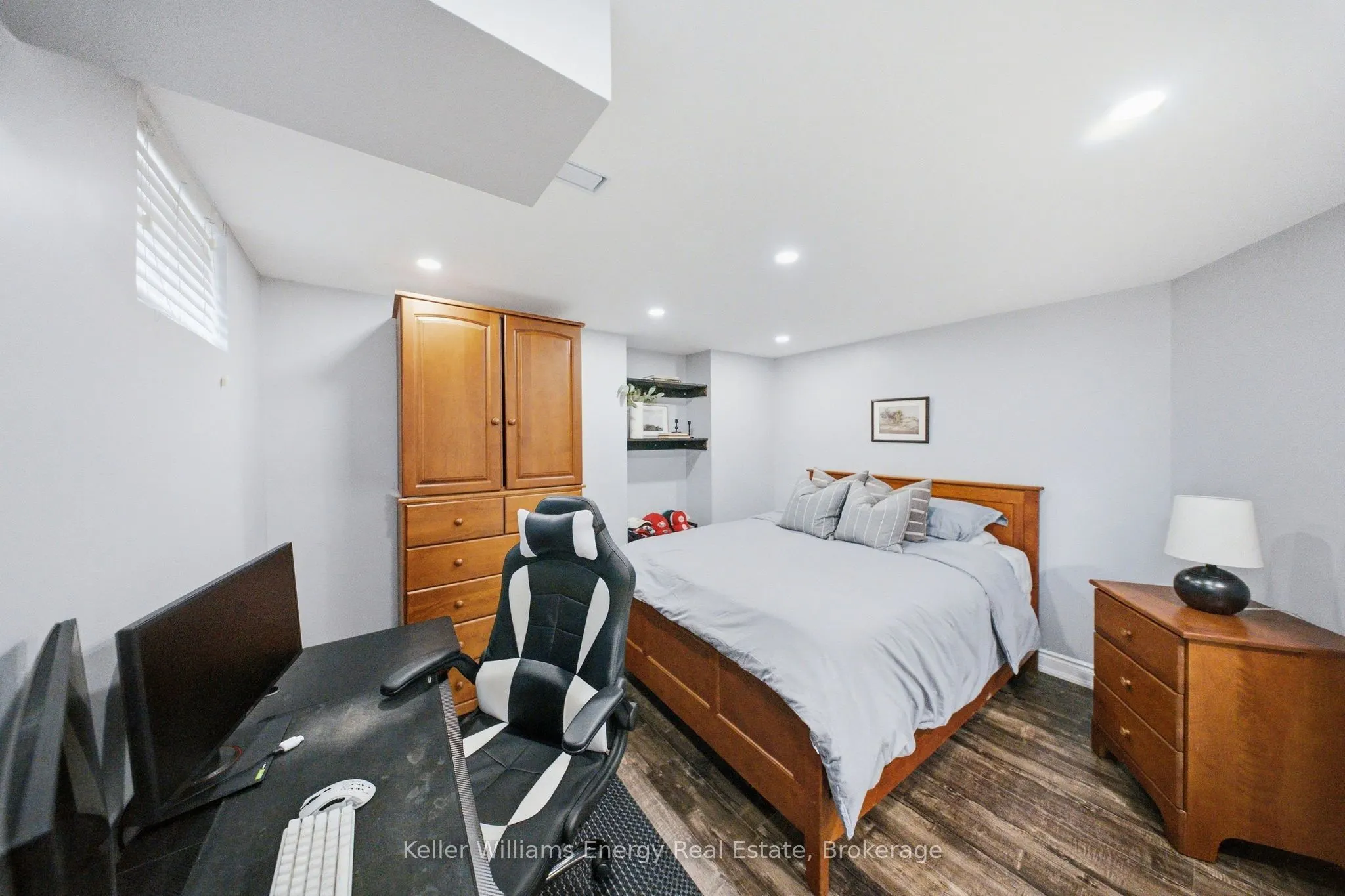 8 Holliman Lane