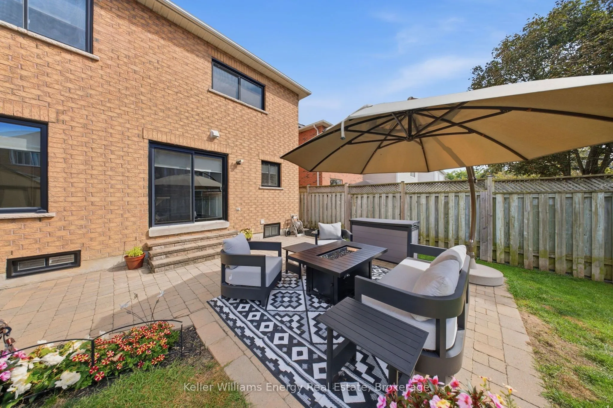 8 Holliman Lane