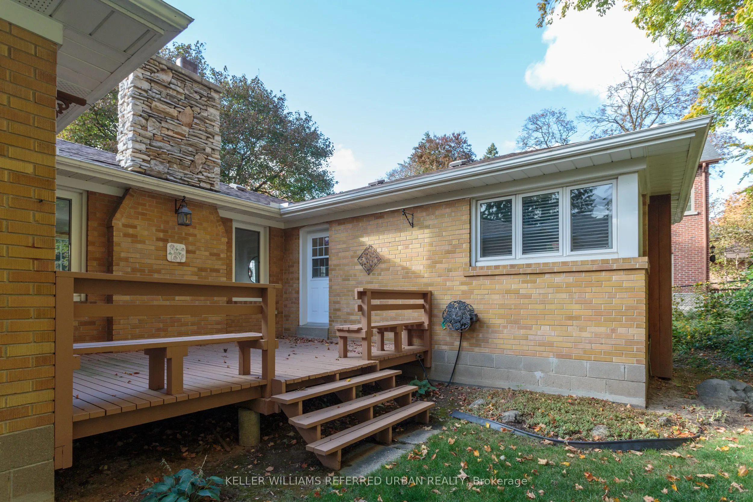 71 Agincourt Drive