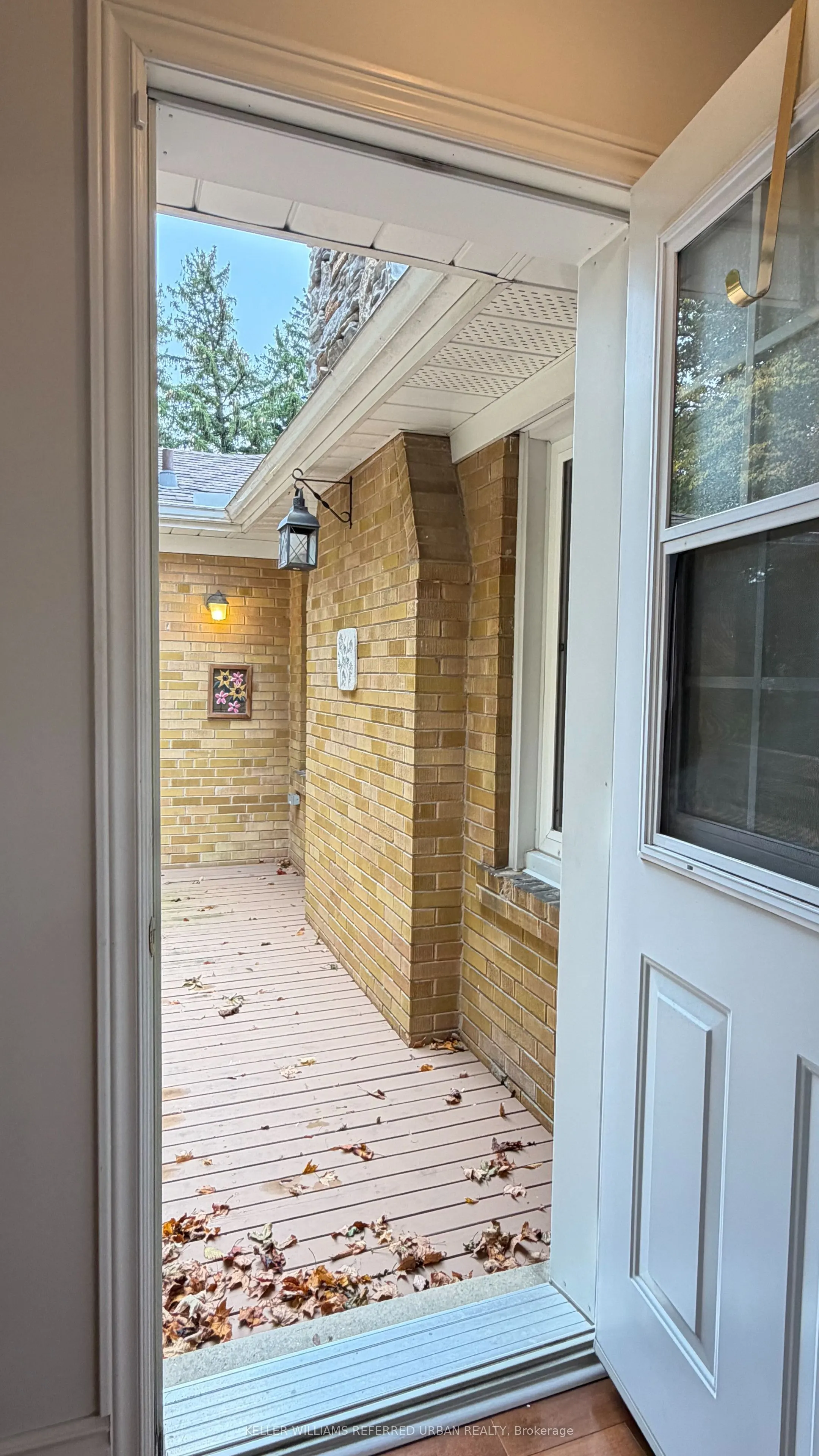 71 Agincourt Drive