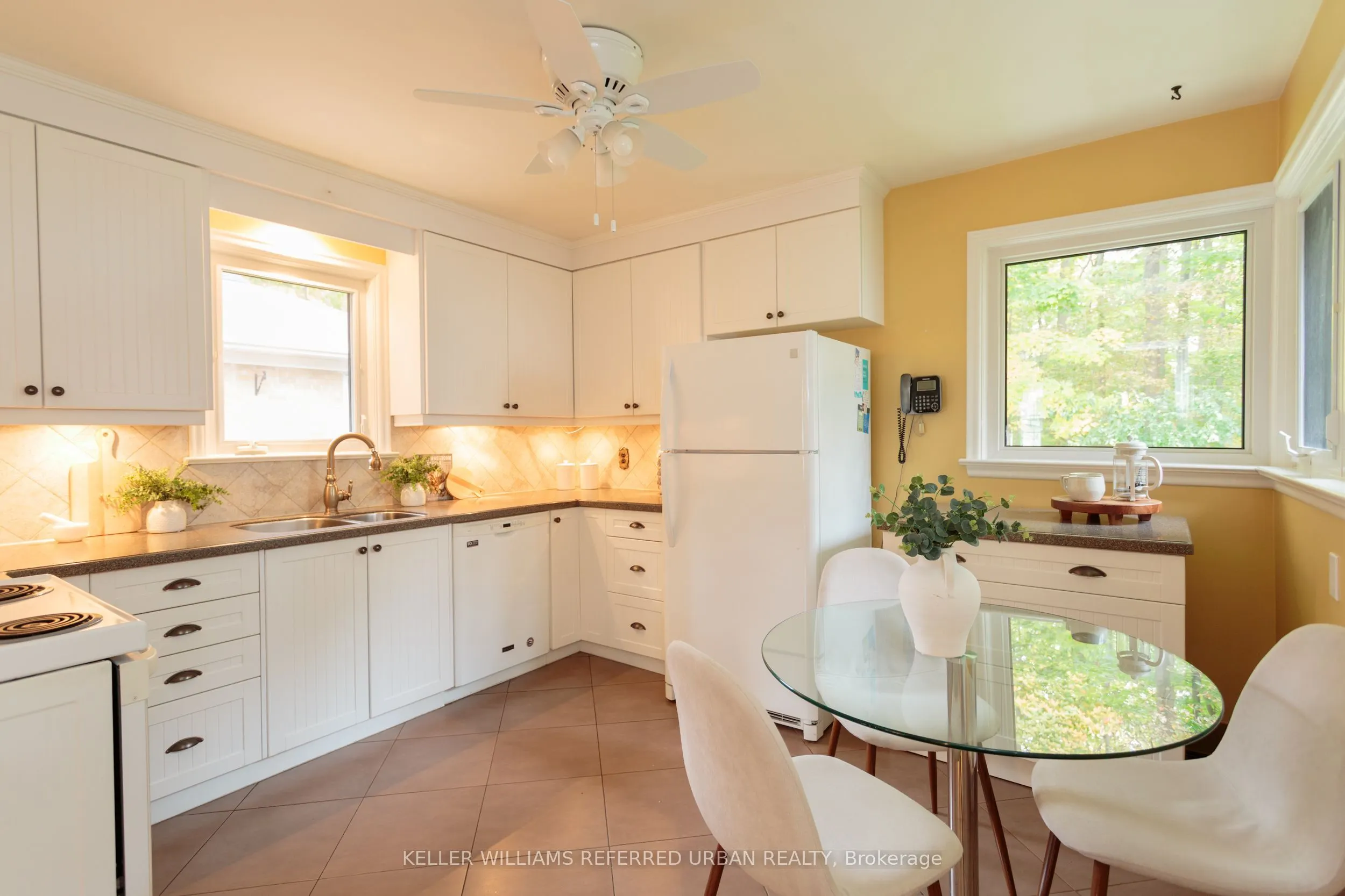71 Agincourt Drive