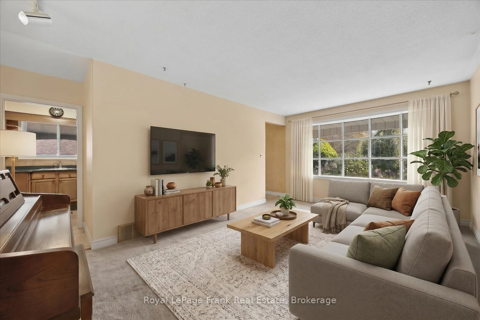 10 Sunicrest Boulevard