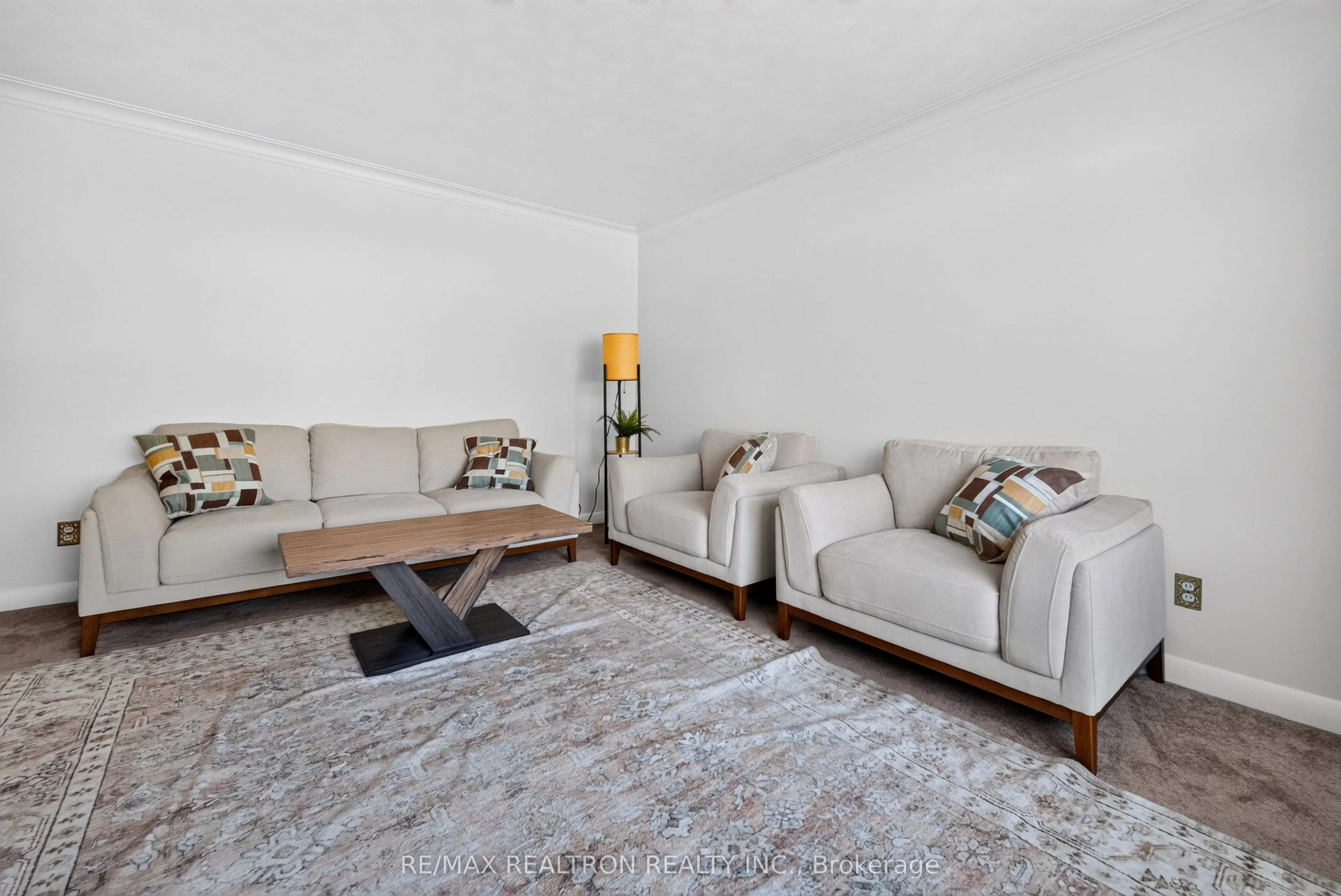 32 Linton Avenue