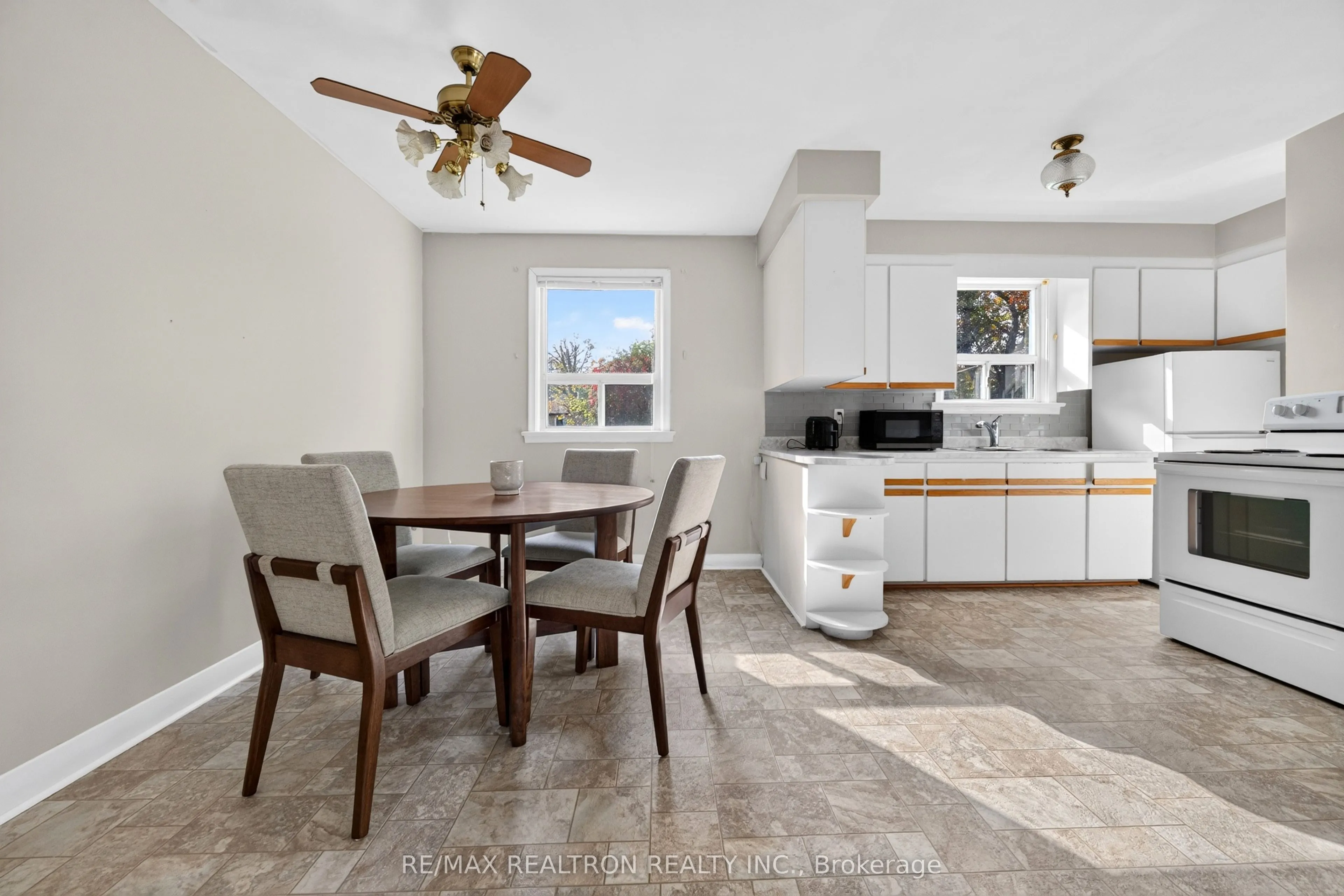 32 Linton Avenue