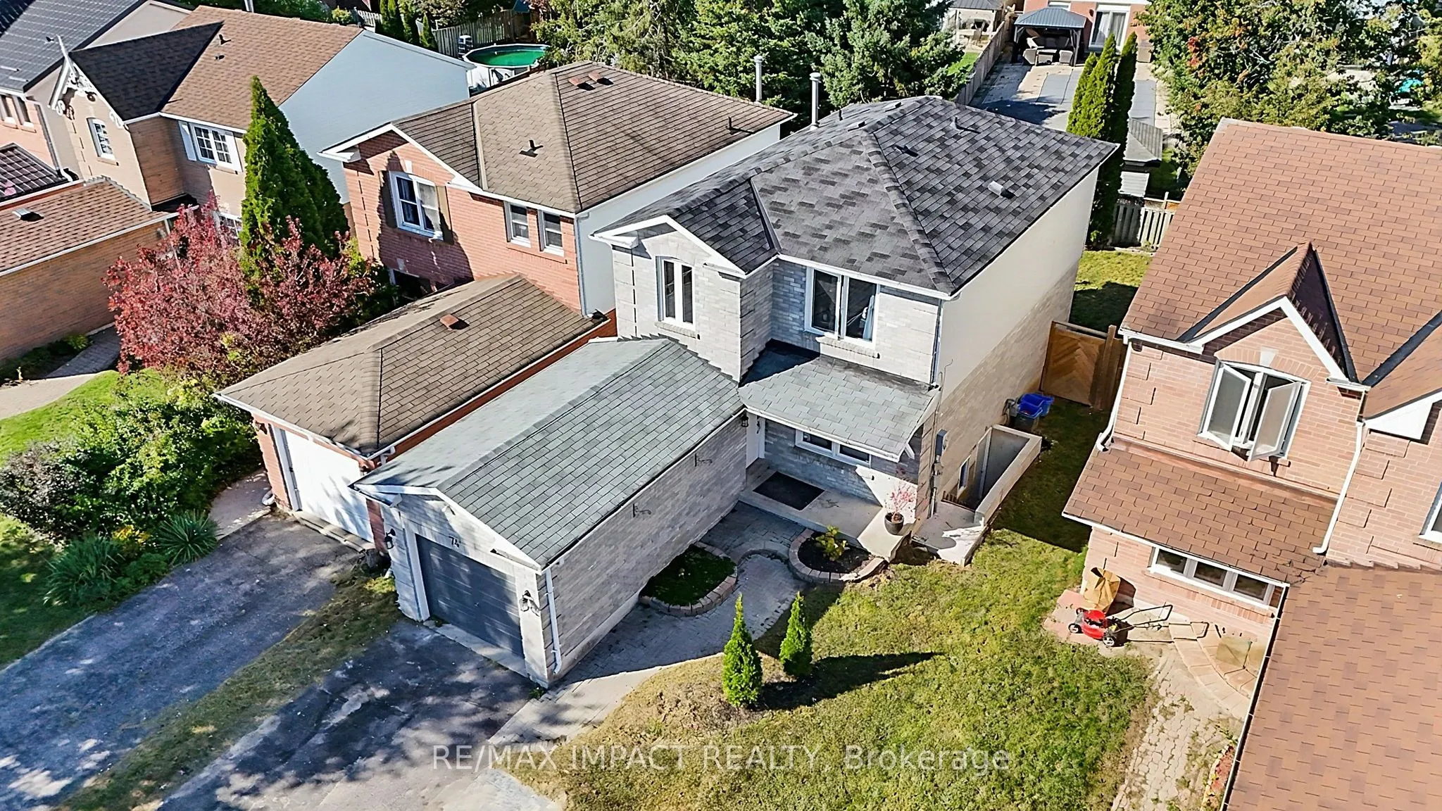 74 Yorkville Drive