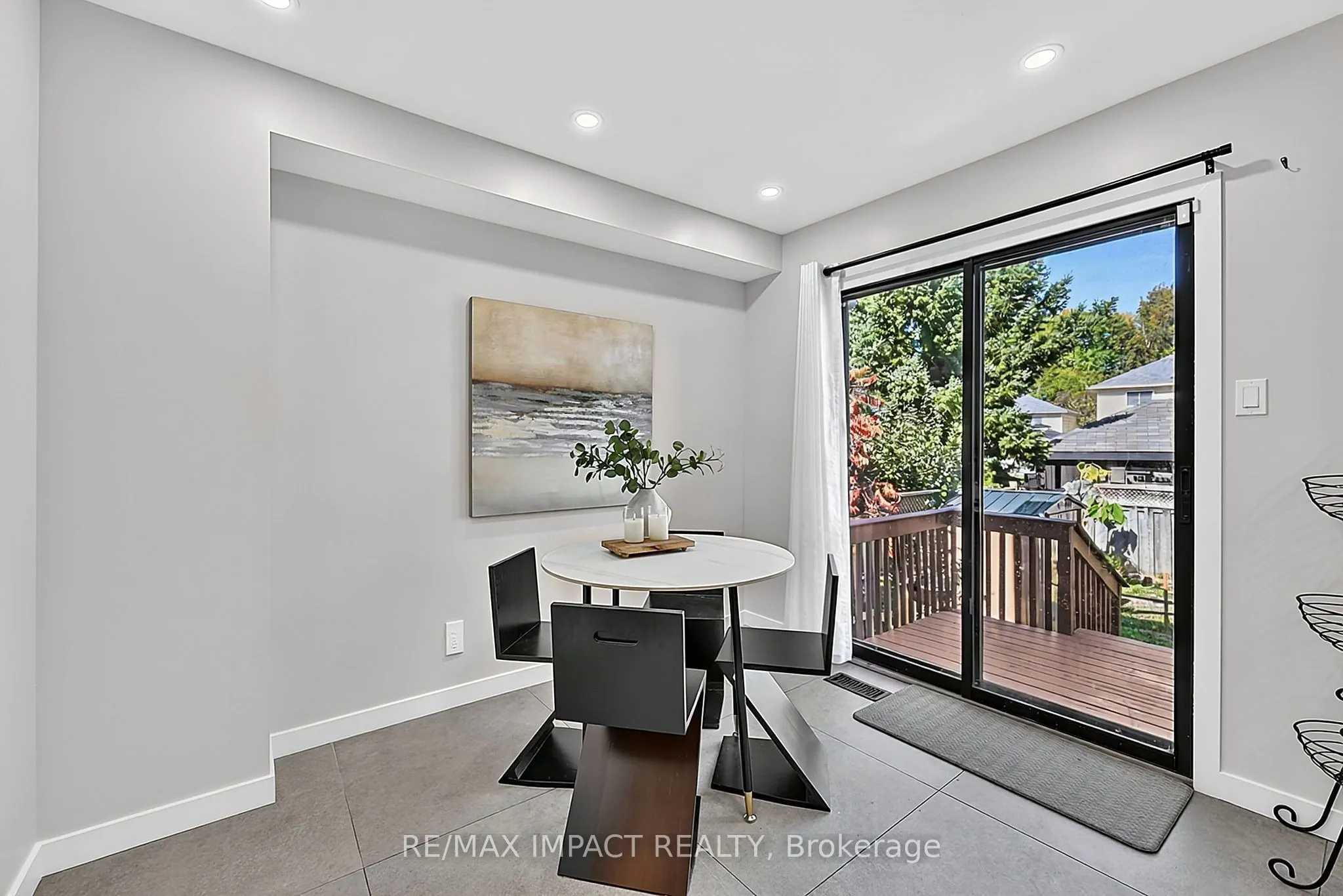 74 Yorkville Drive