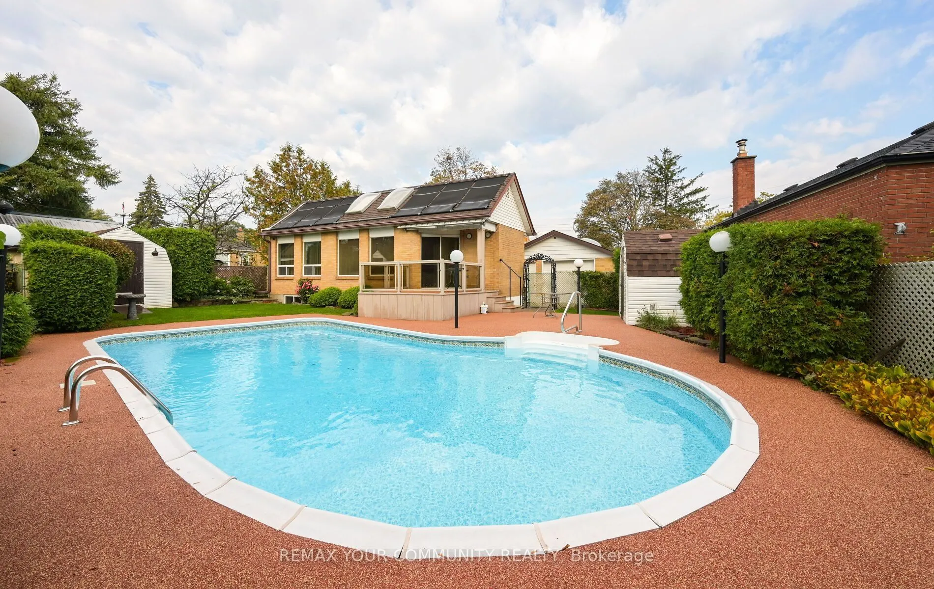 4 Hughes Place