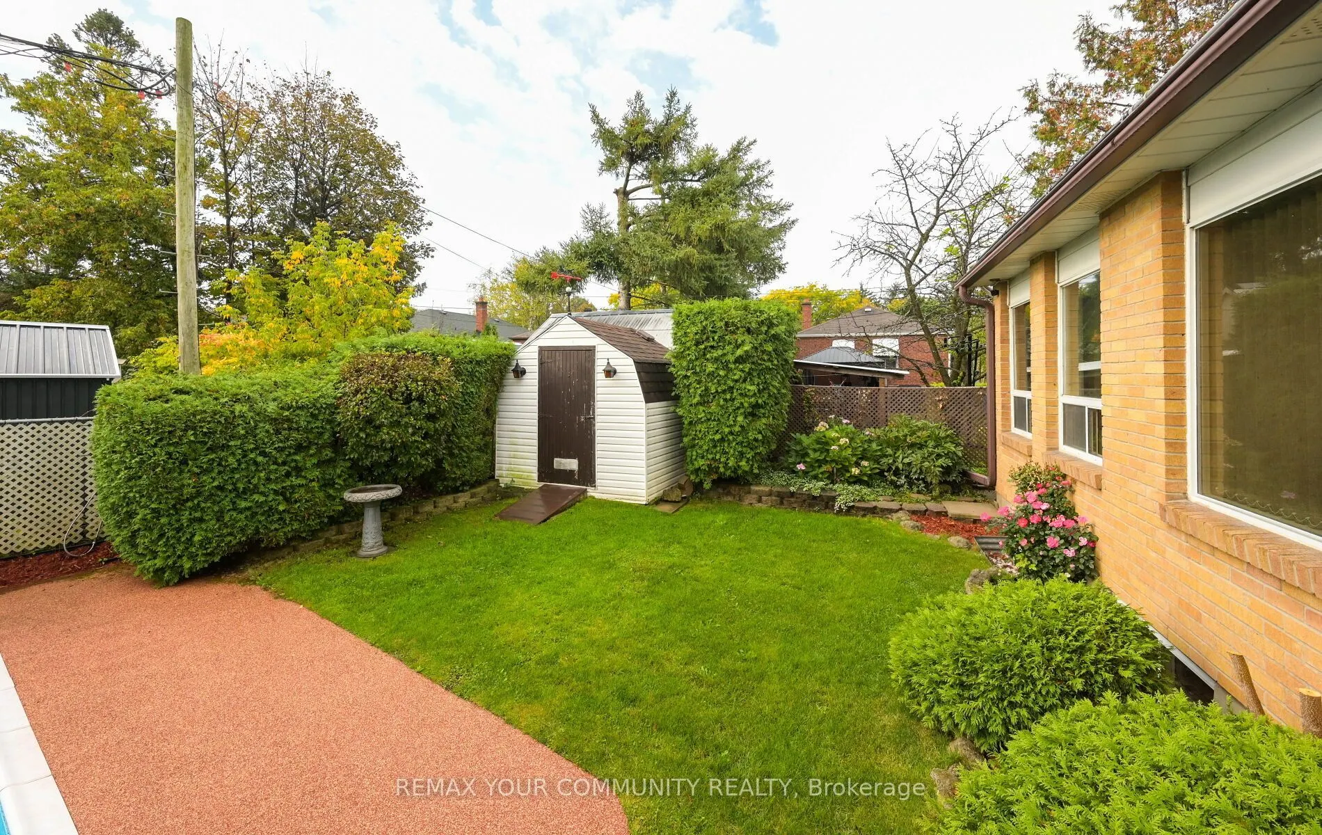 4 Hughes Place
