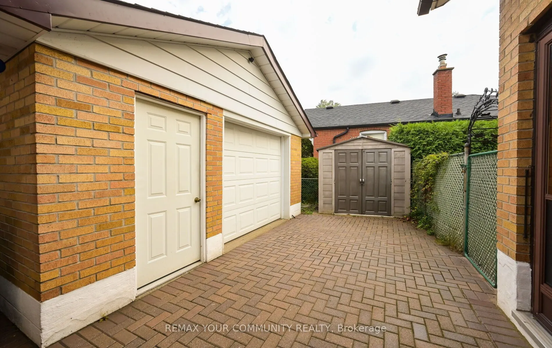 4 Hughes Place