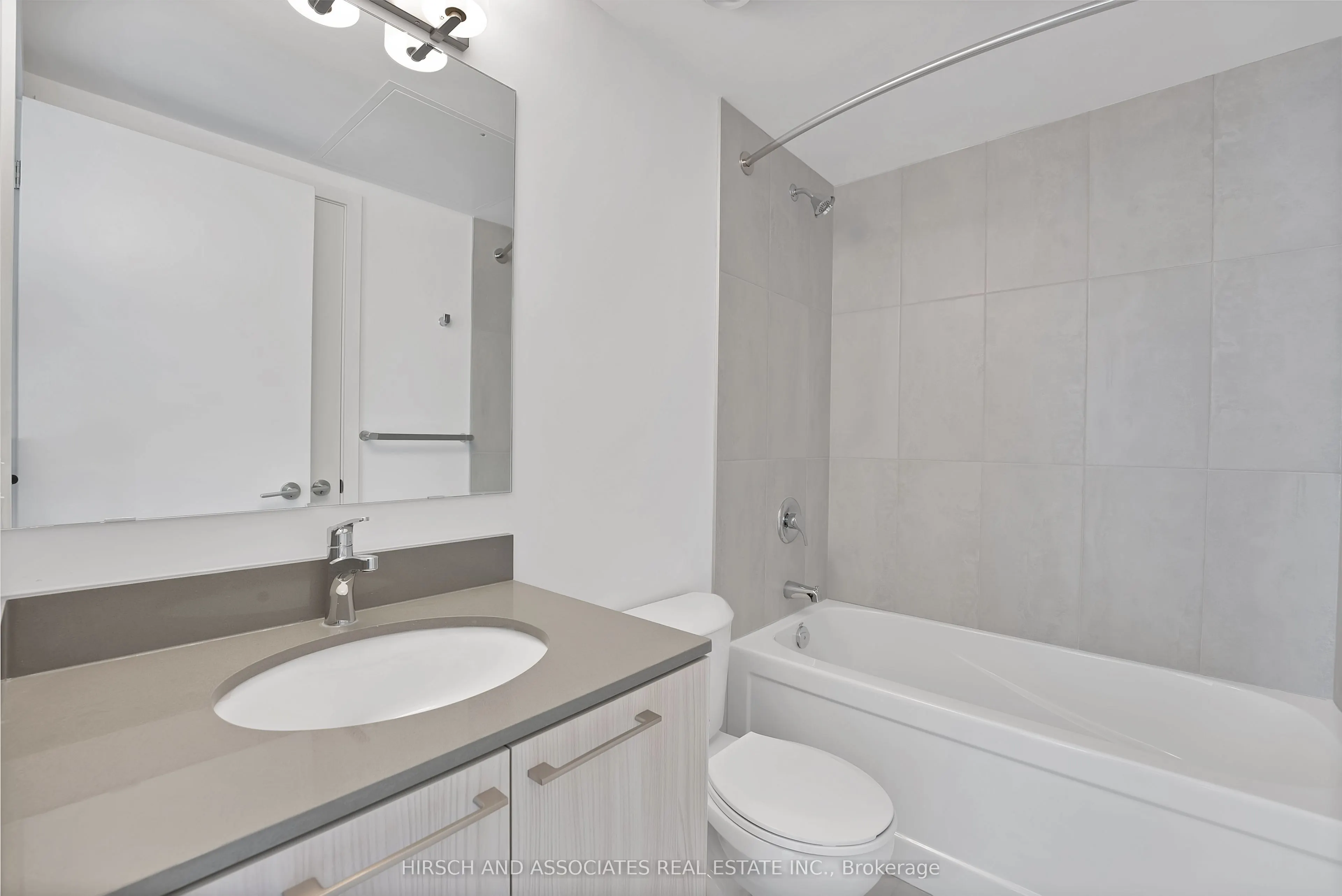 7439 Kingston Road #412