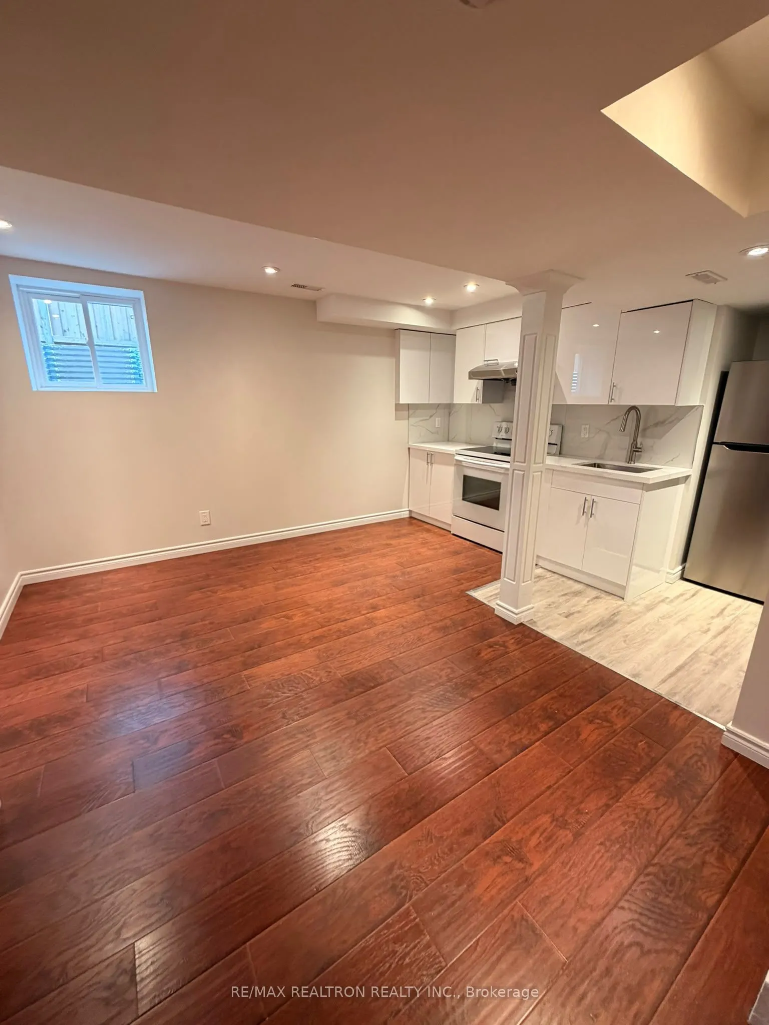 105 Chatfield Drive