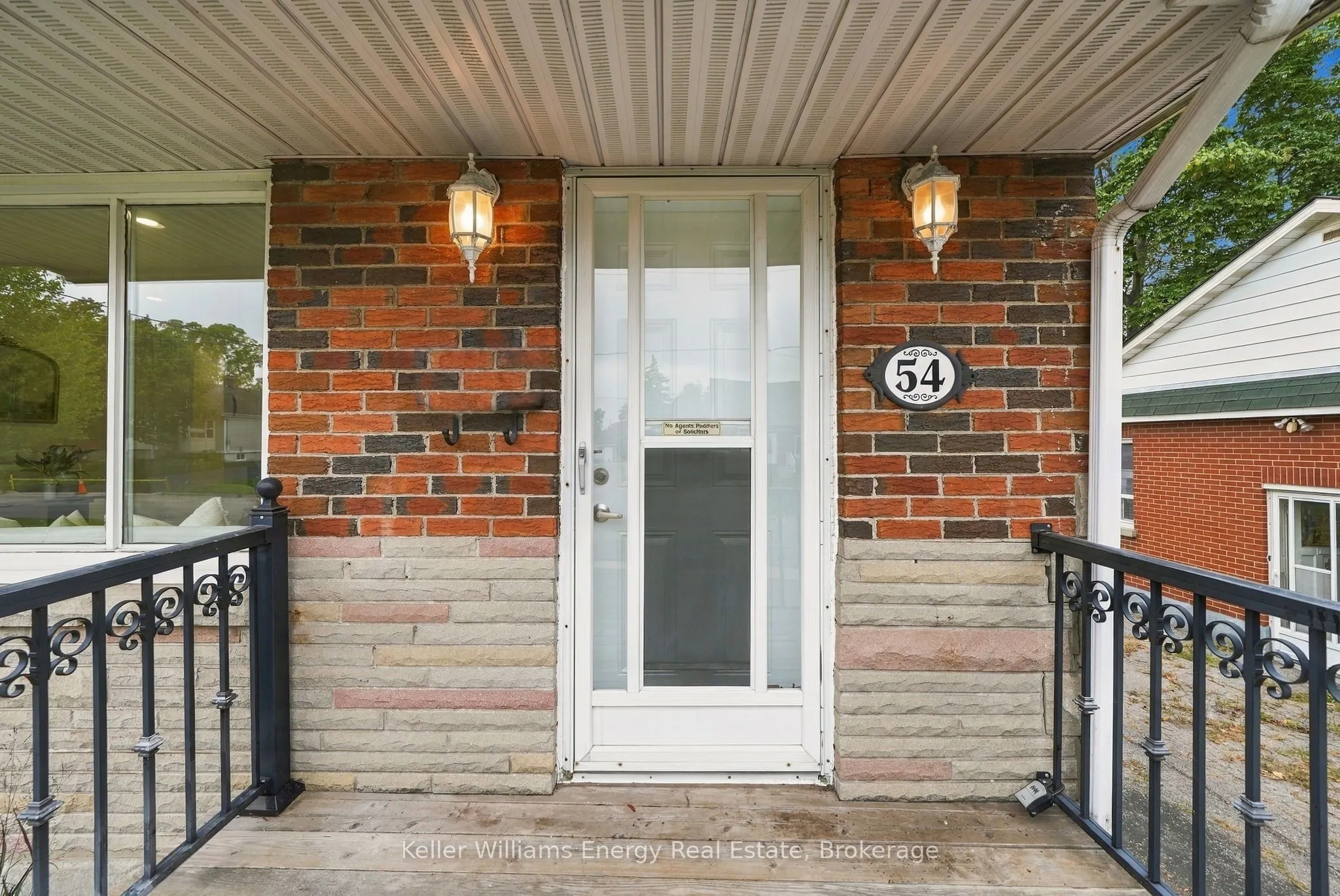 54 Eastlawn Street