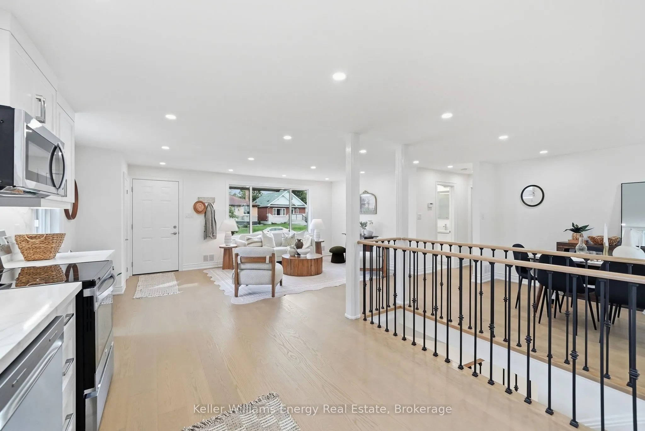 54 Eastlawn Street