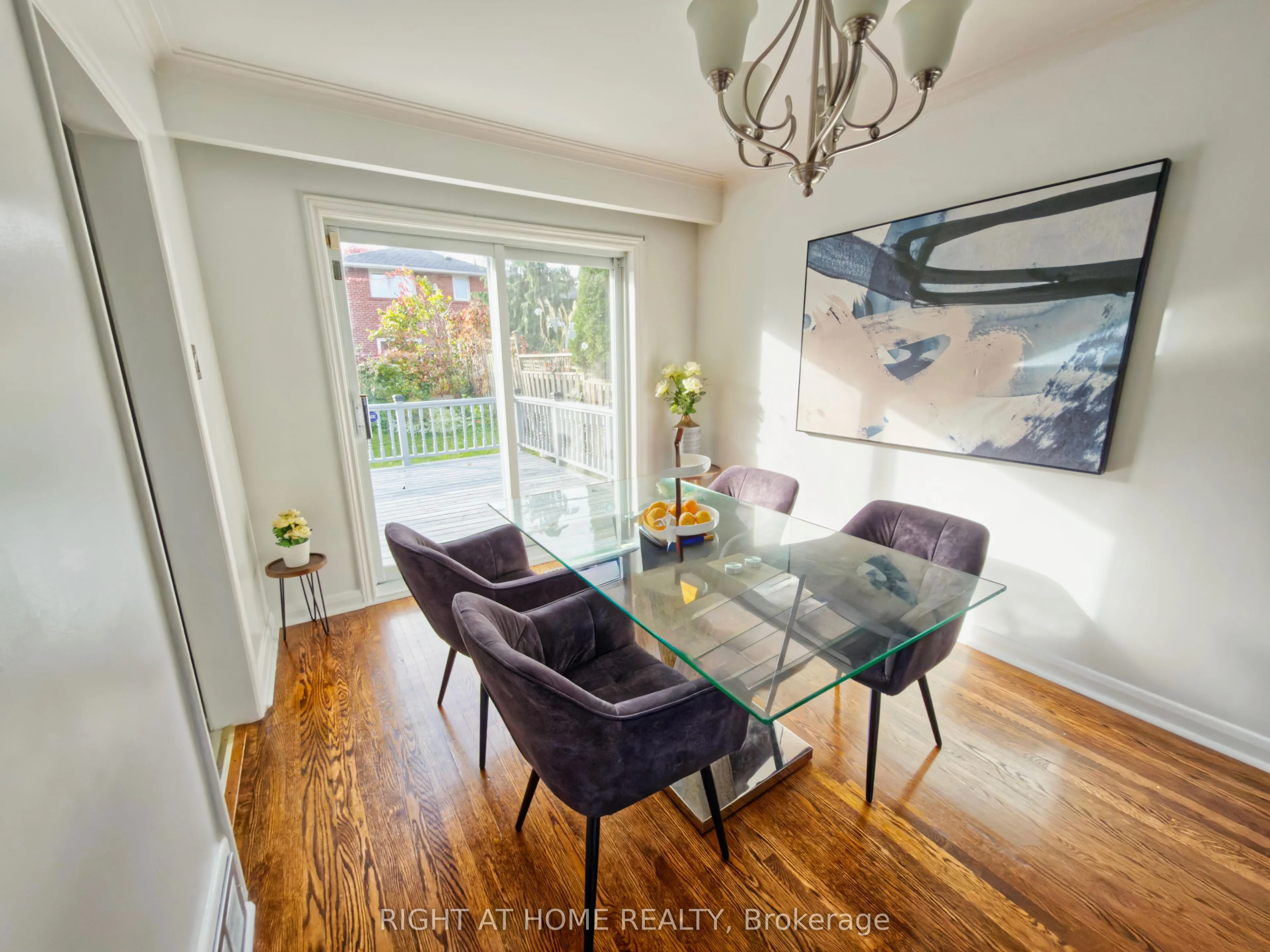 100 Perivale Crescent