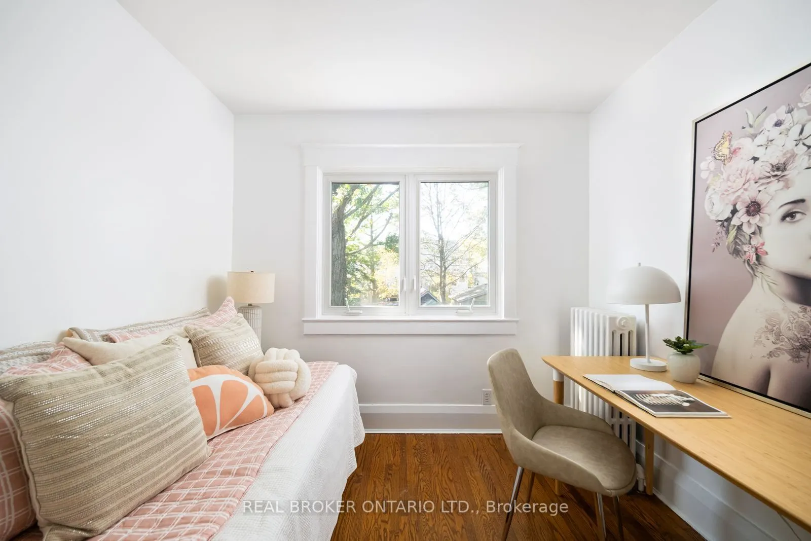 100 Oak Park Avenue