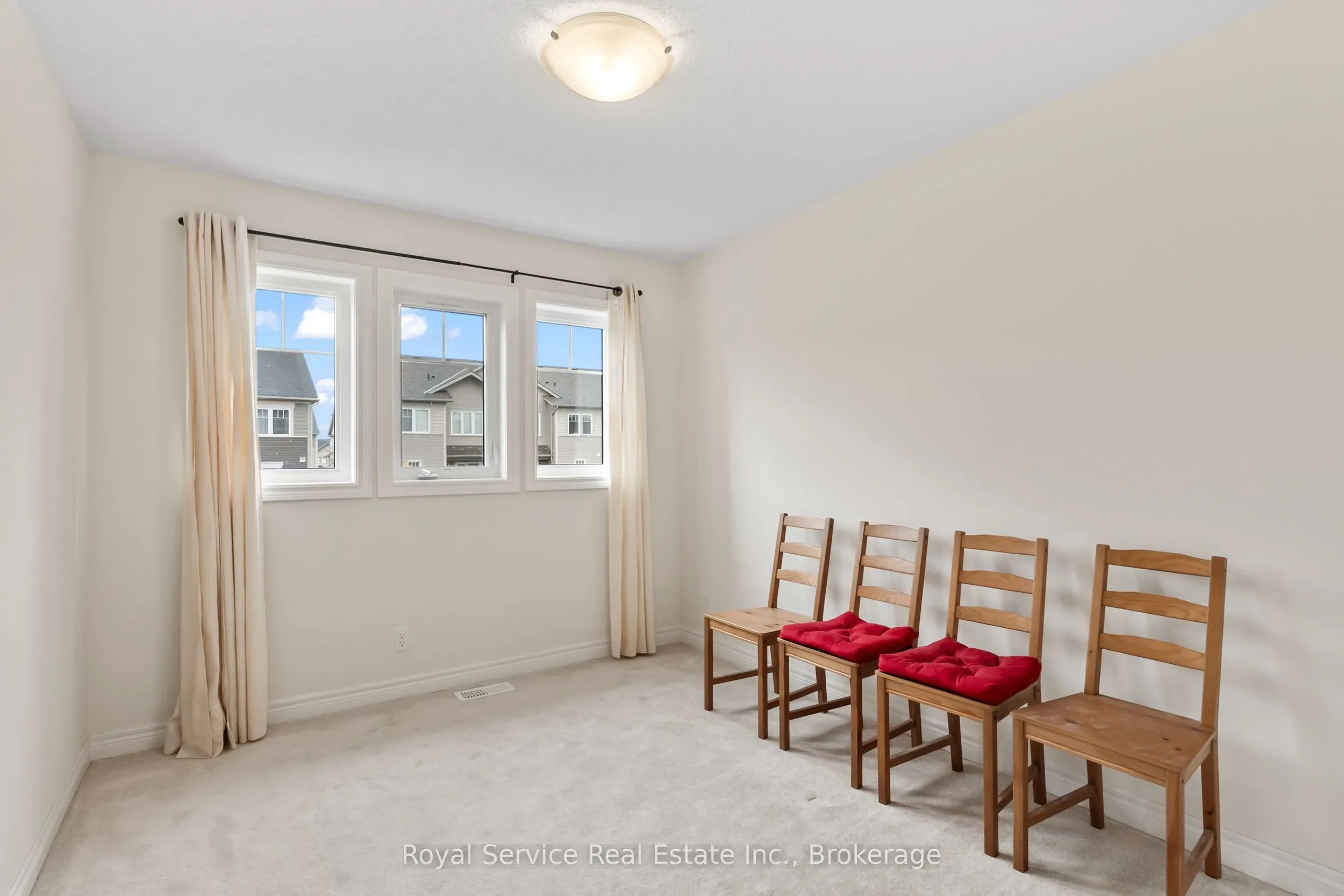 23 Tabaret Crescent