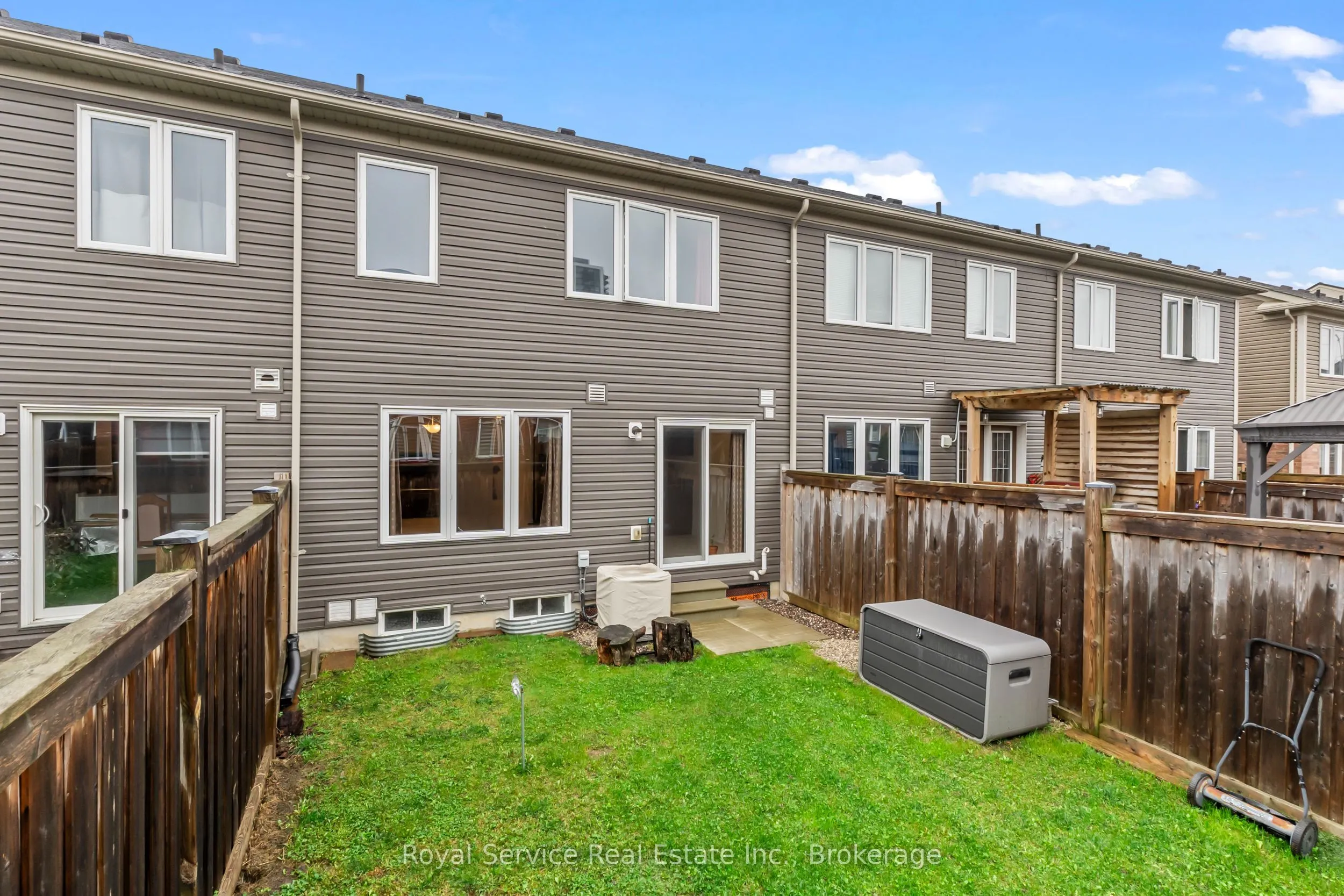 23 Tabaret Crescent