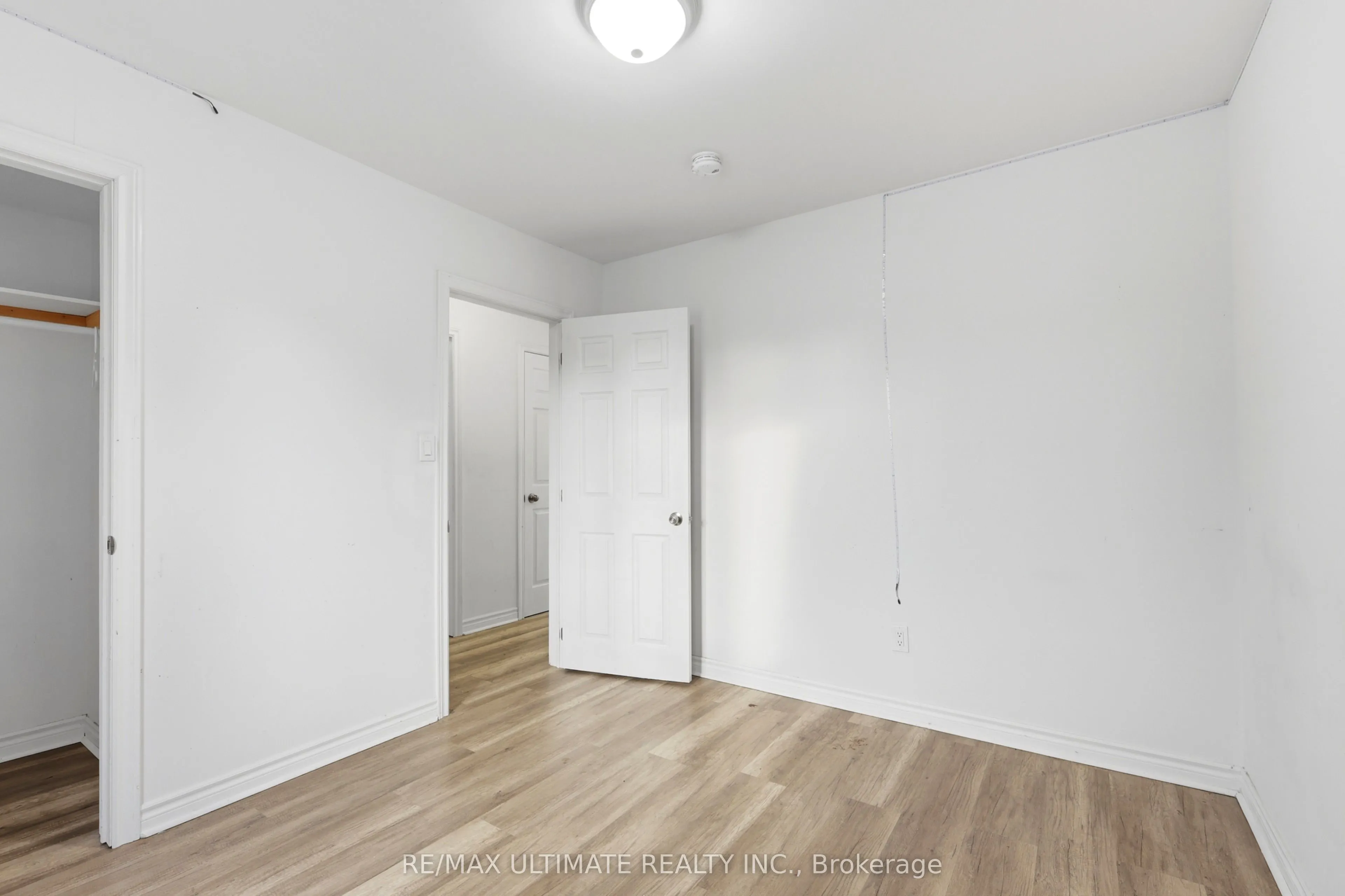 183 Ritson Road S