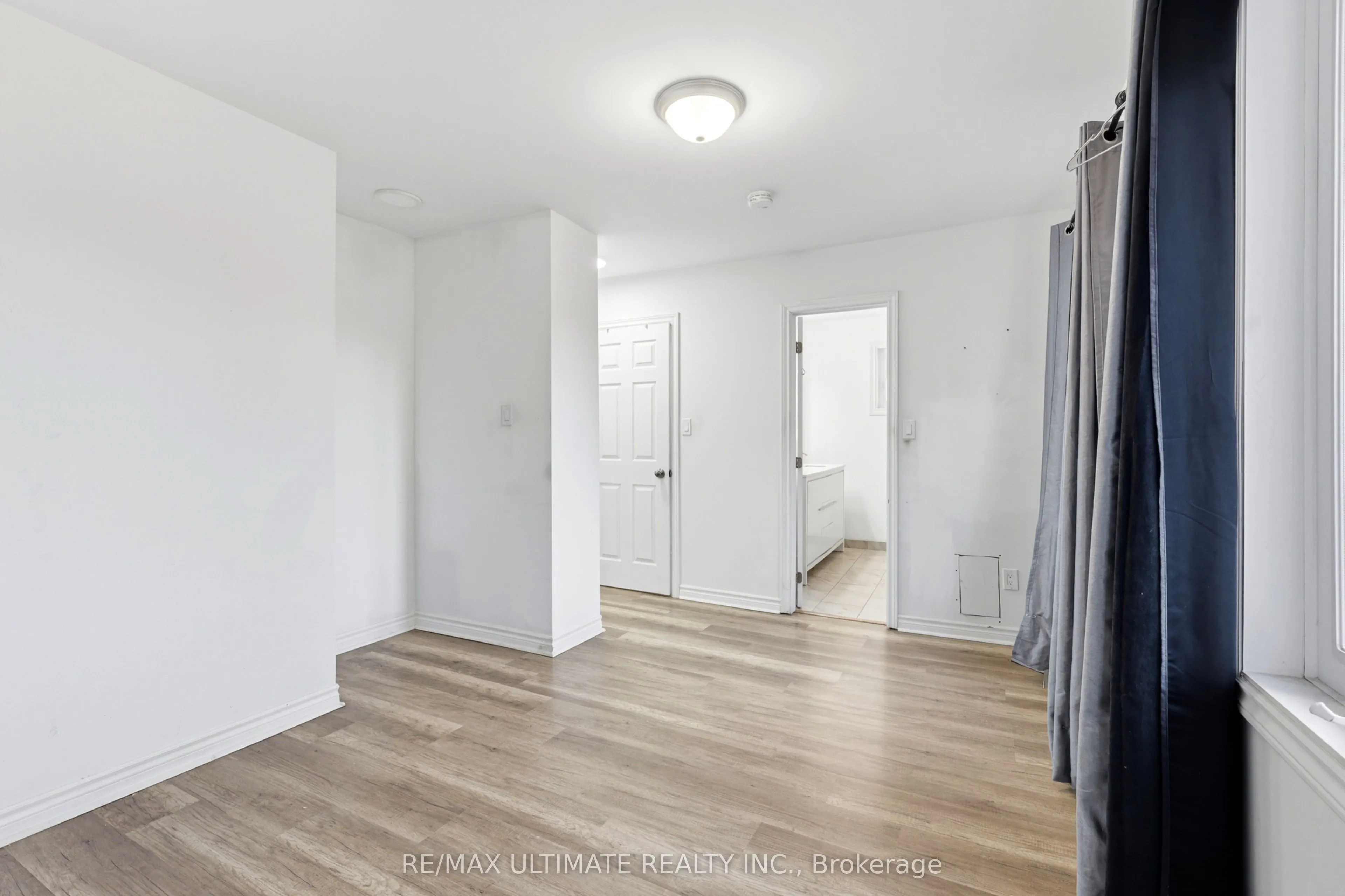 183 Ritson Road S
