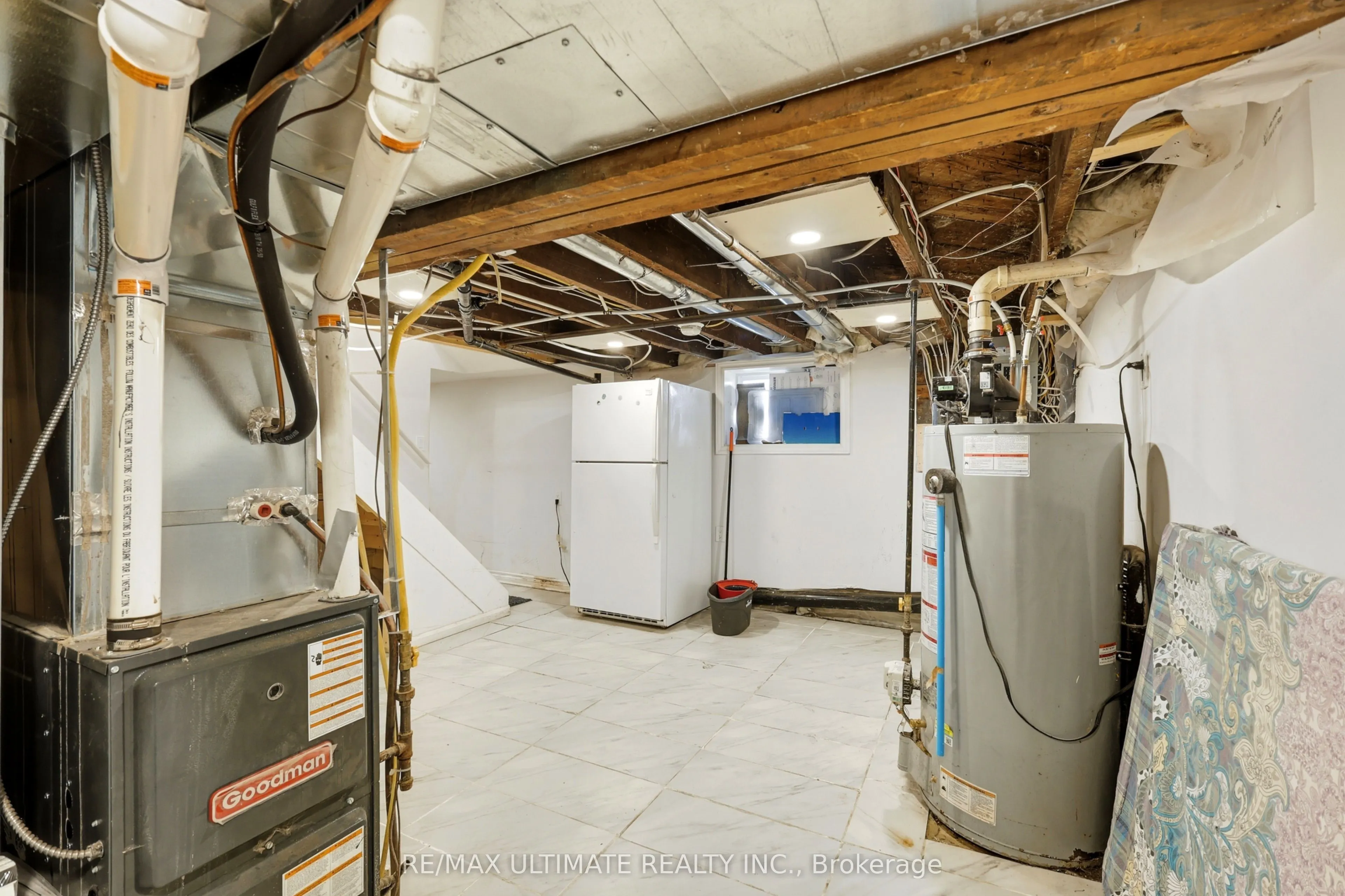 183 Ritson Road S