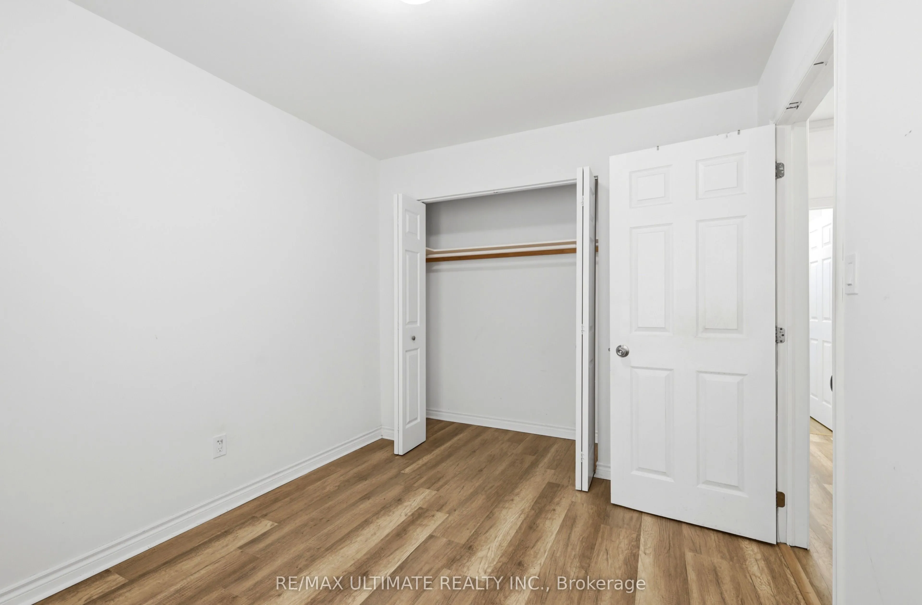 183 Ritson Road S