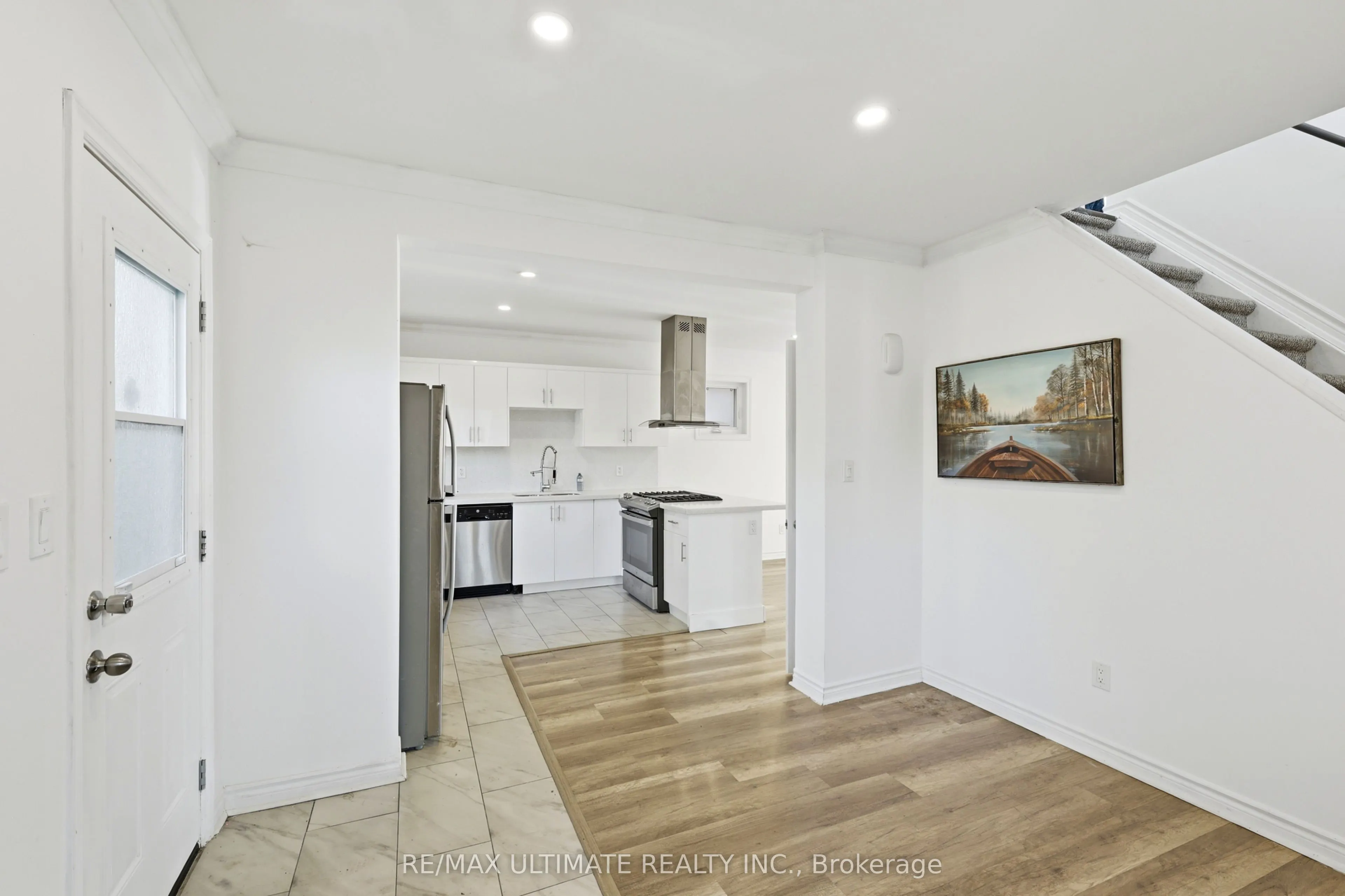 183 Ritson Road S