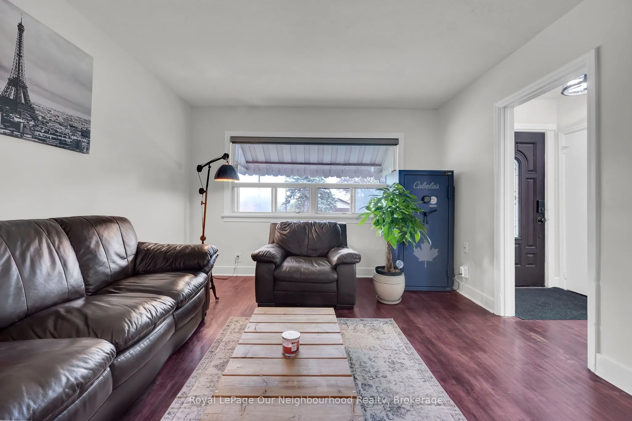 312 Gibbons Street