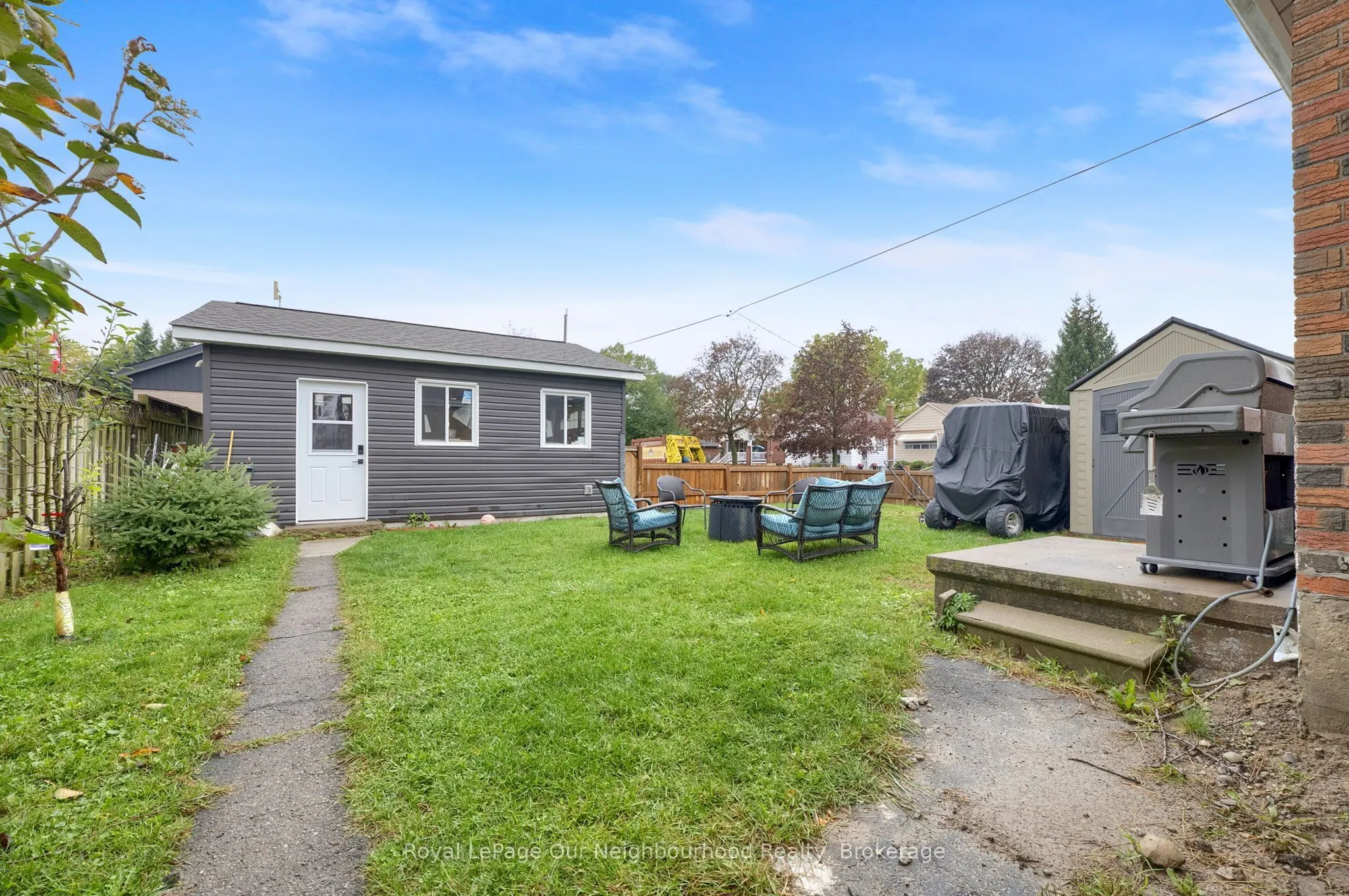 312 Gibbons Street