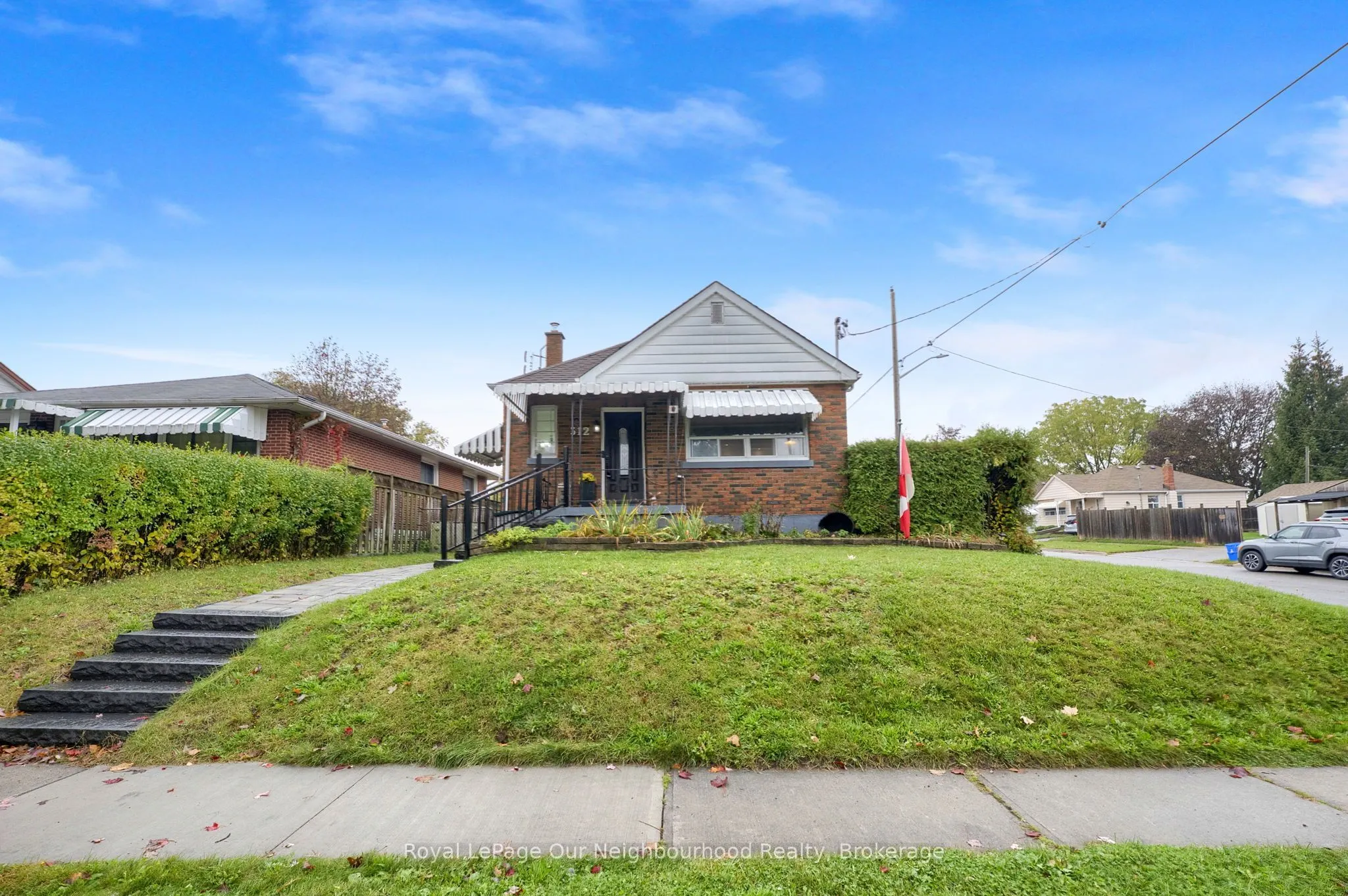 312 Gibbons Street