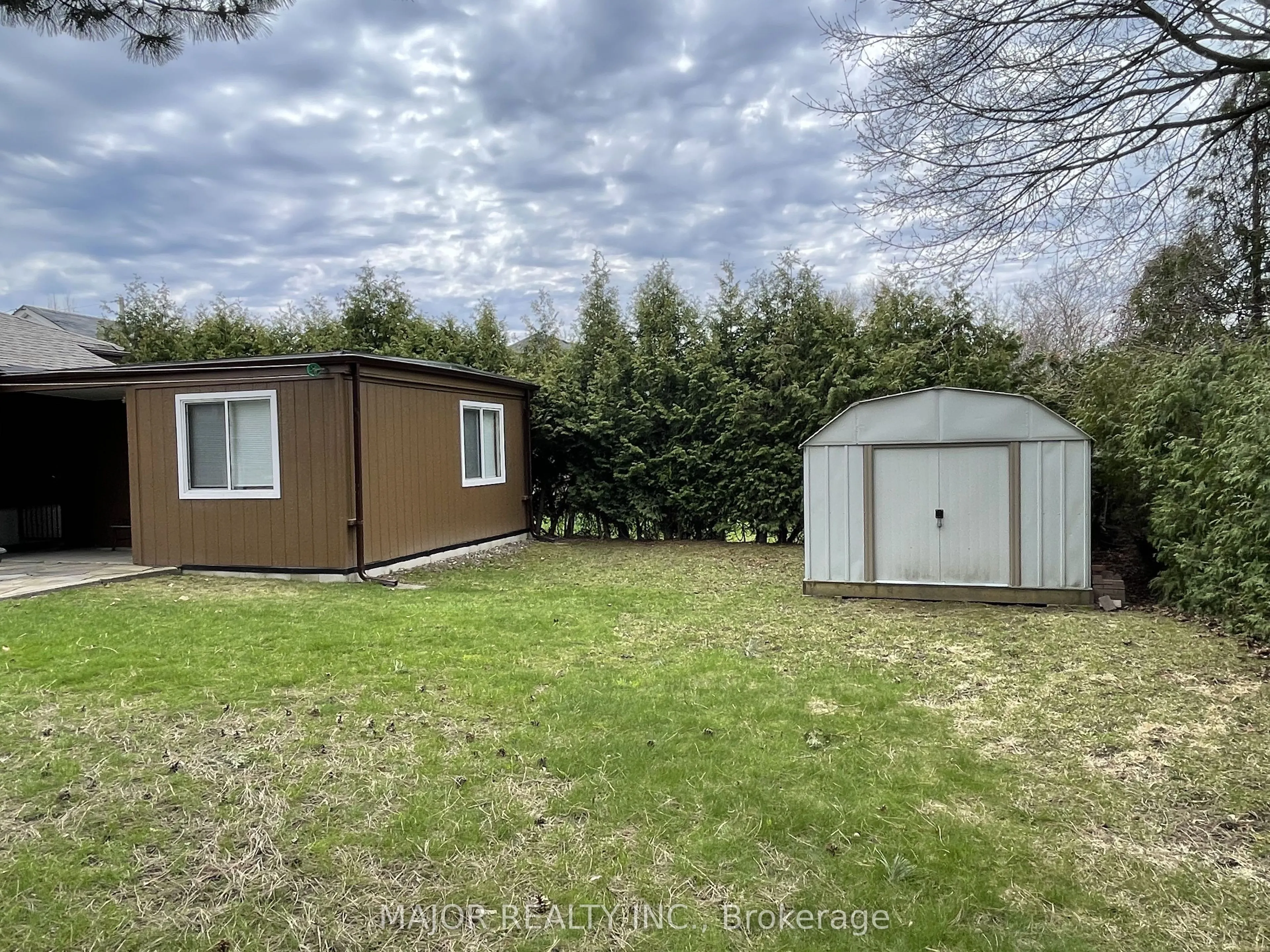 726 Bessborough Drive