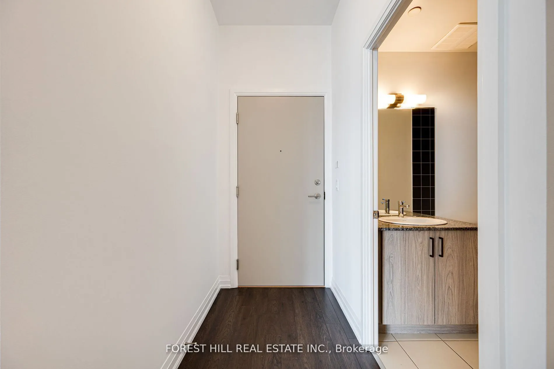 20 Meadowglen Place #826