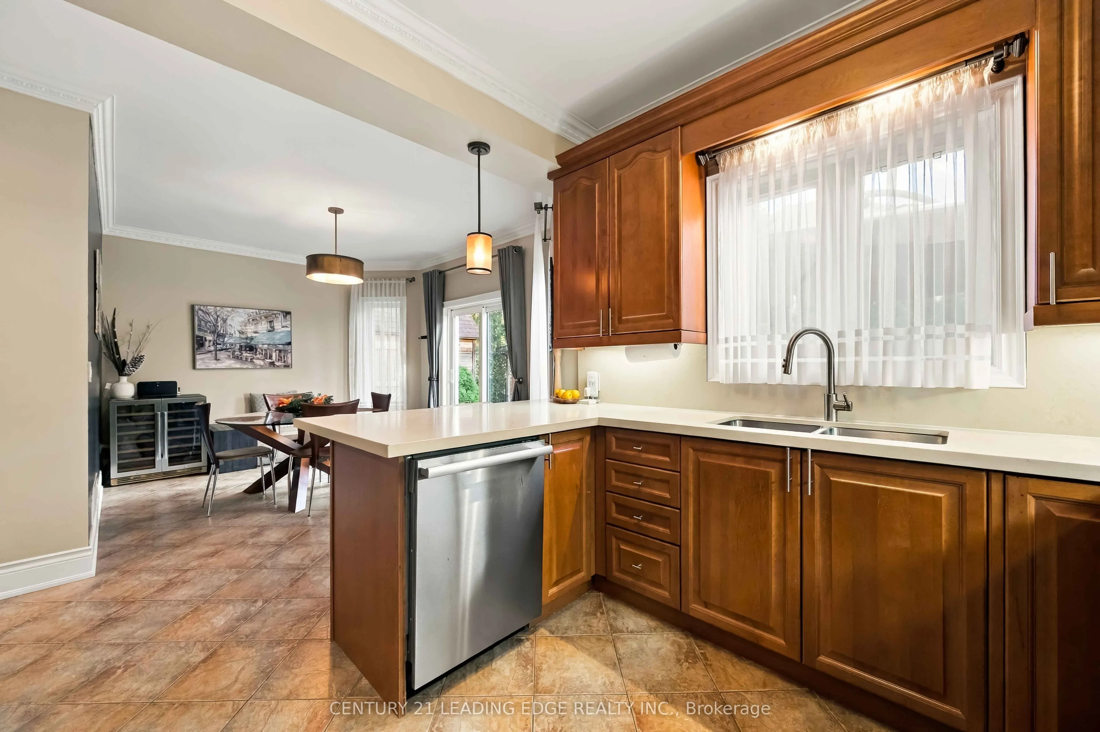 1952 Spruce Hill Road