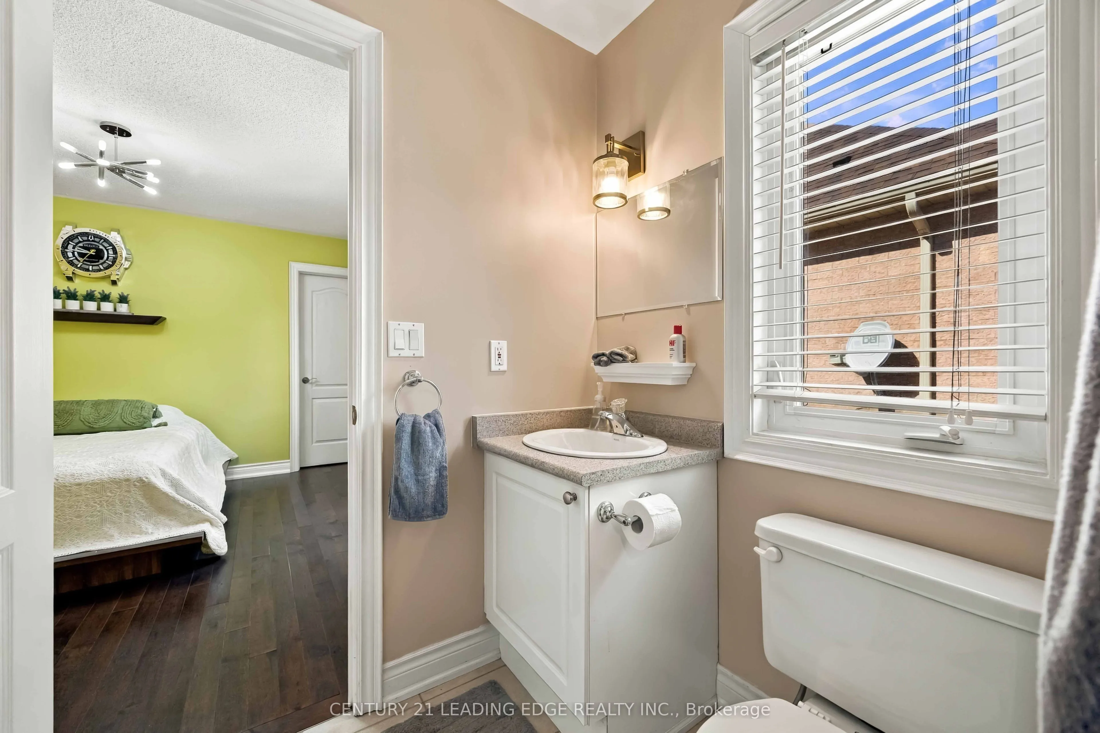 1952 Spruce Hill Road