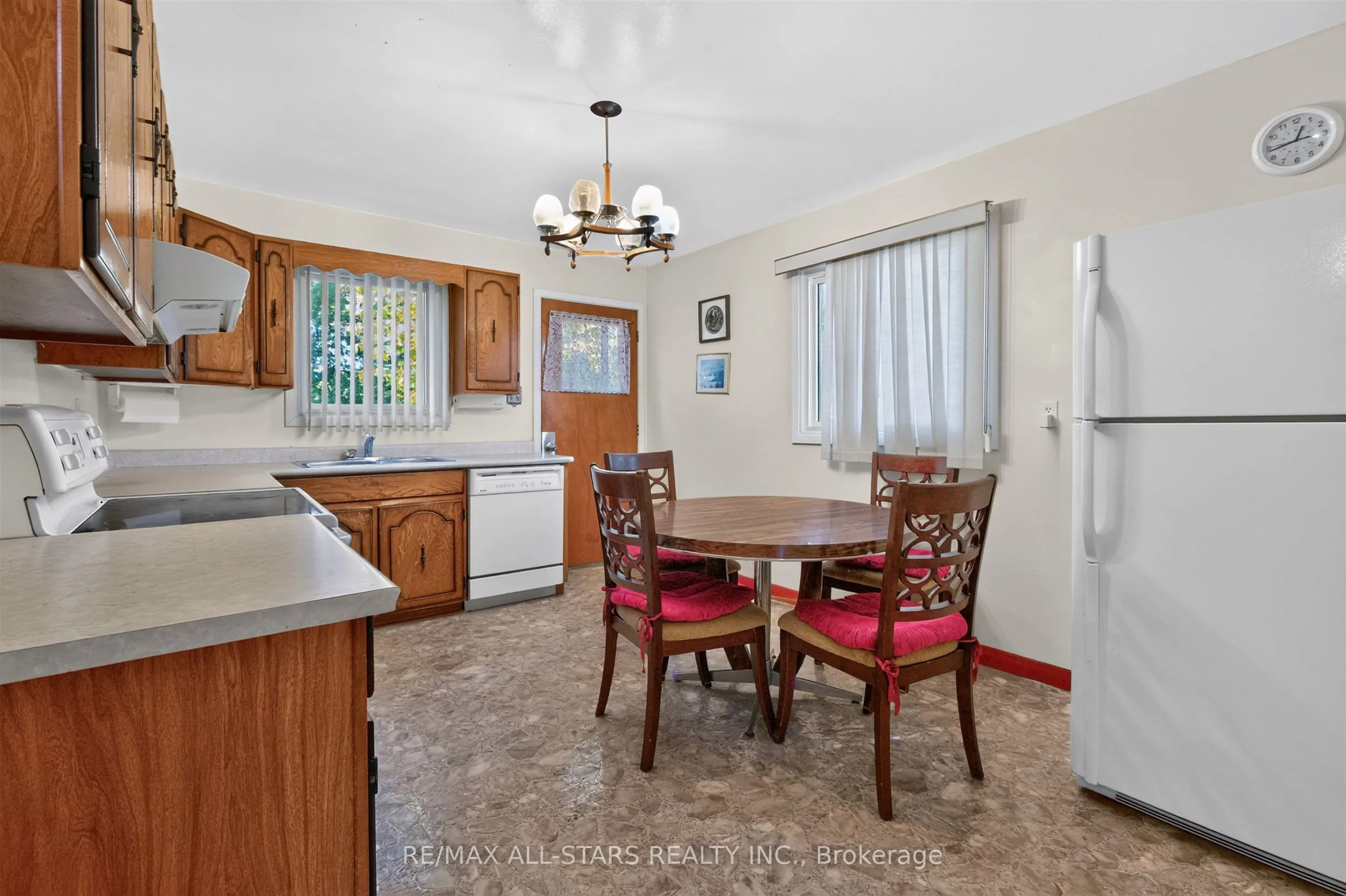 12 Adanac Drive