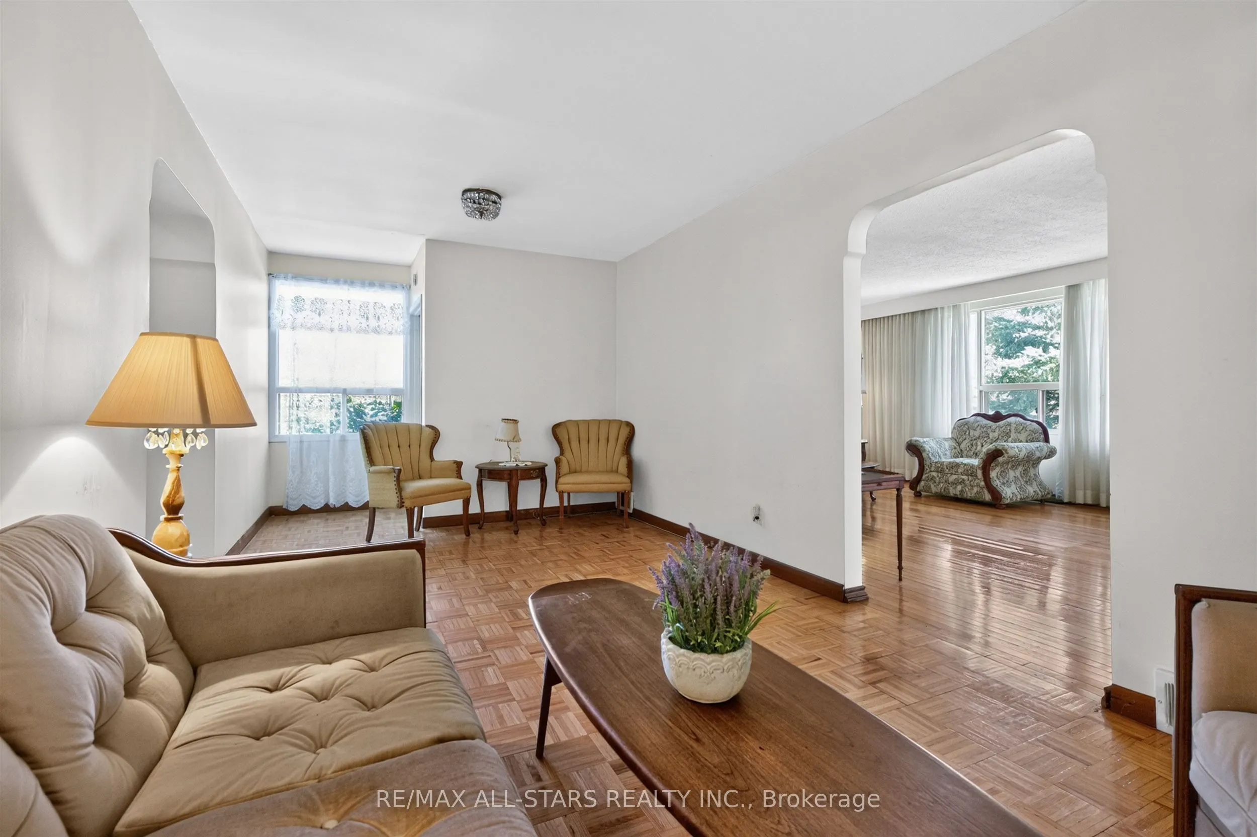 12 Adanac Drive