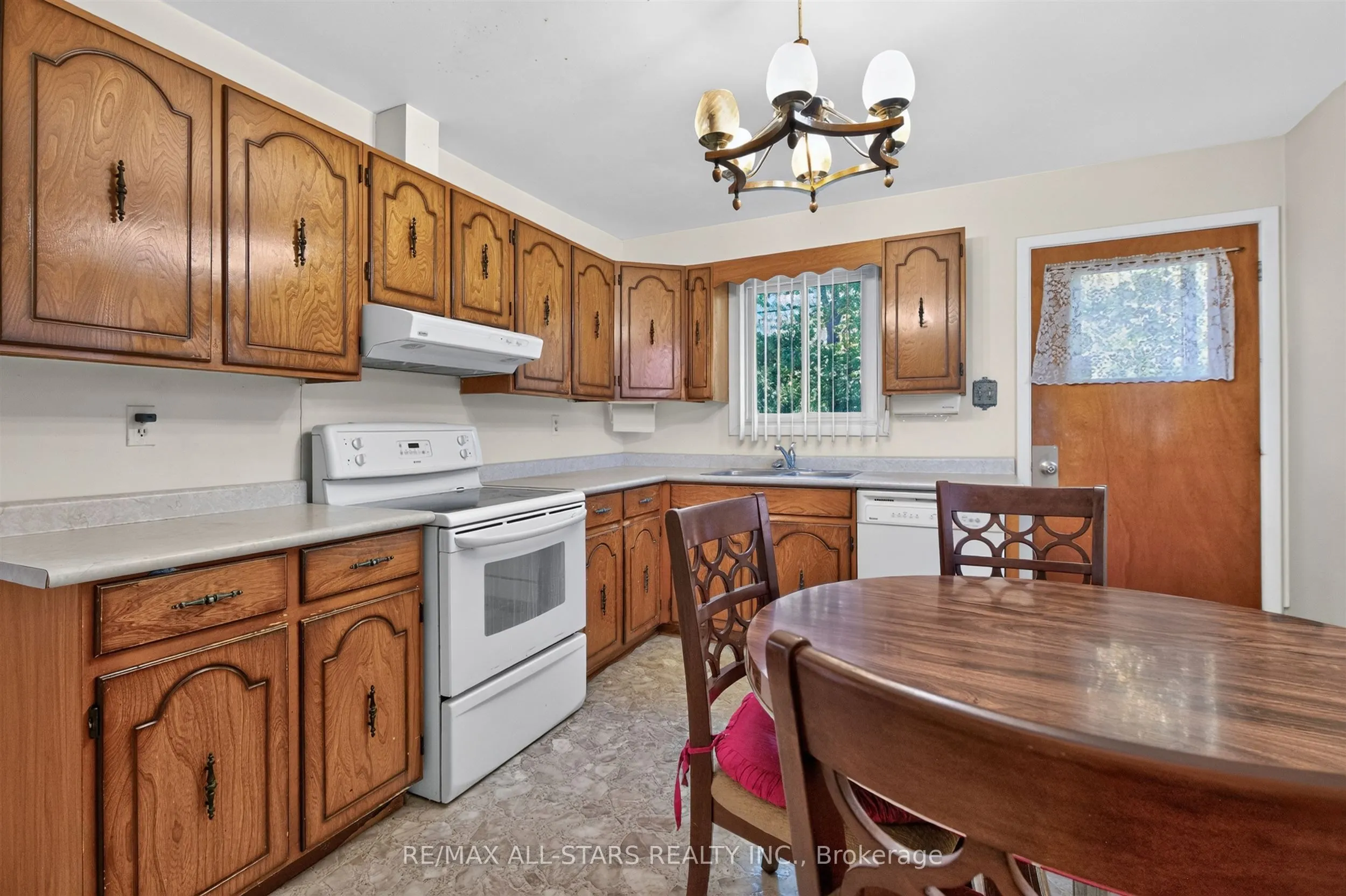 12 Adanac Drive