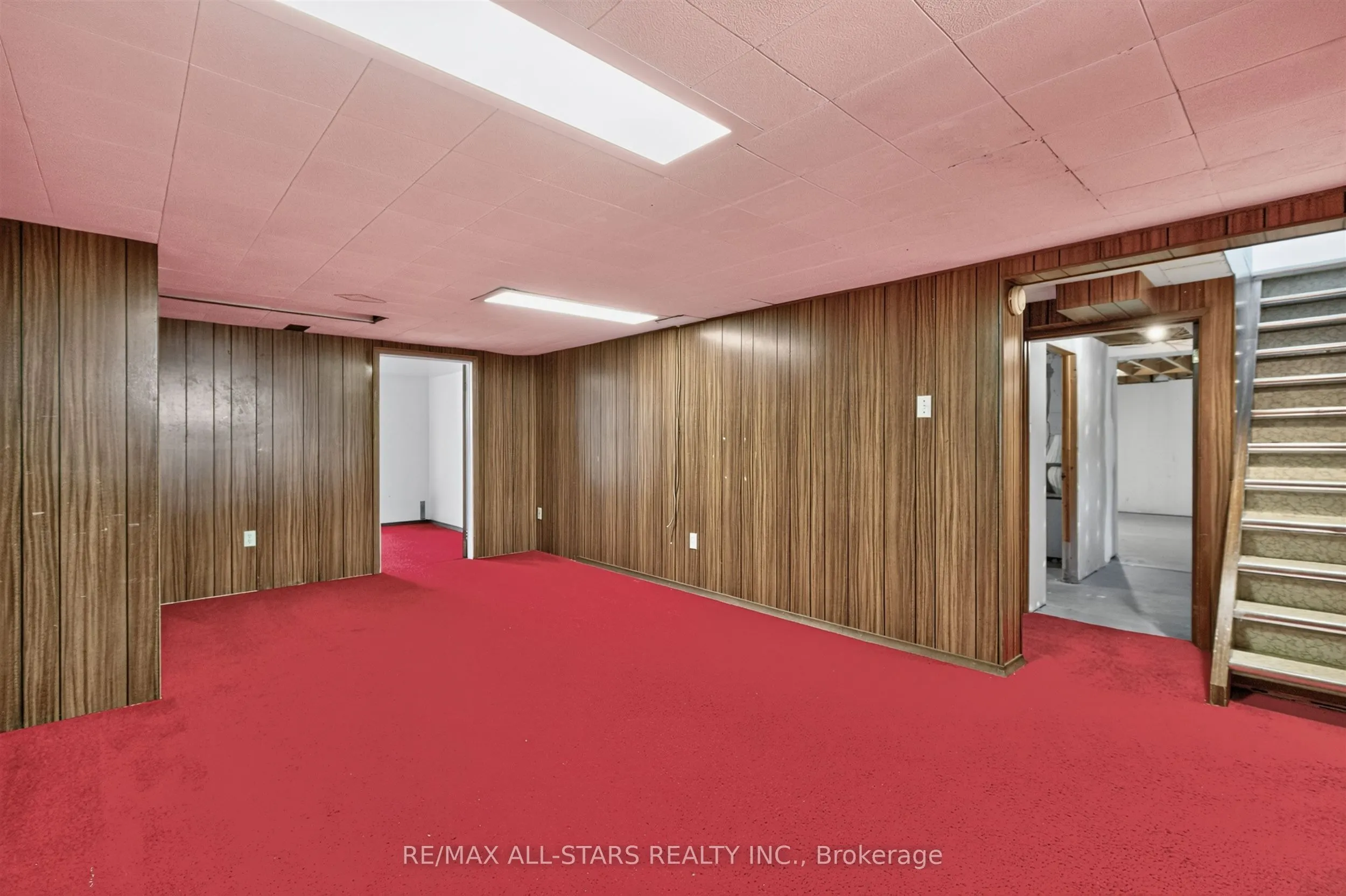 12 Adanac Drive