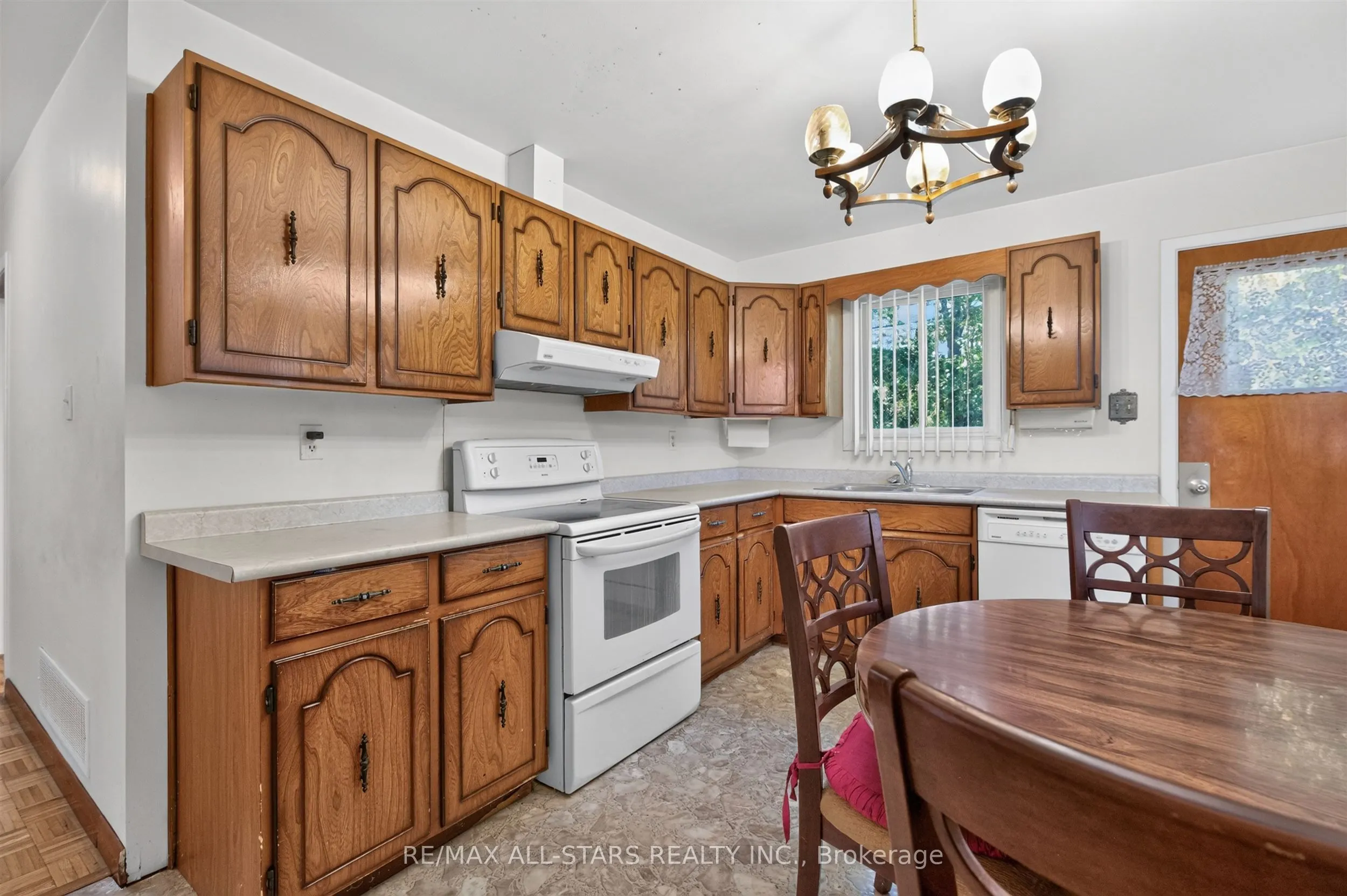 12 Adanac Drive
