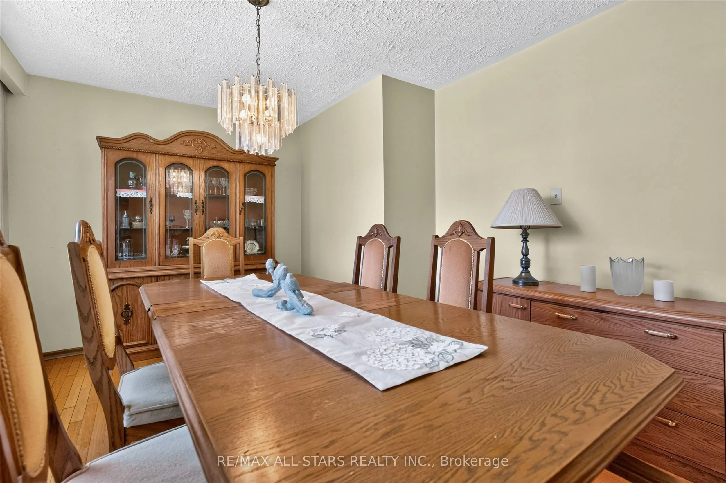 12 Adanac Drive