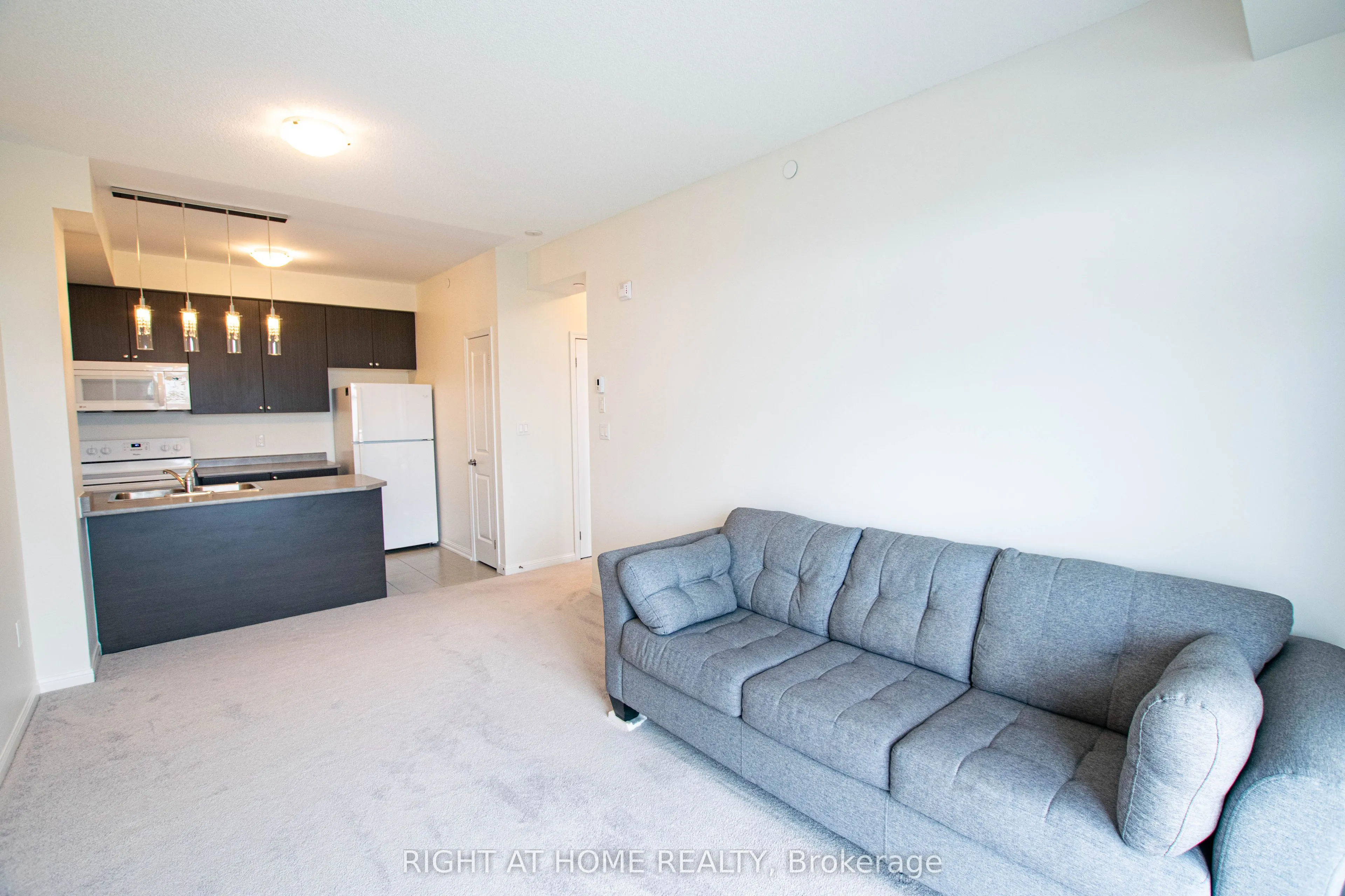 80 Aspen Springs Drive #425