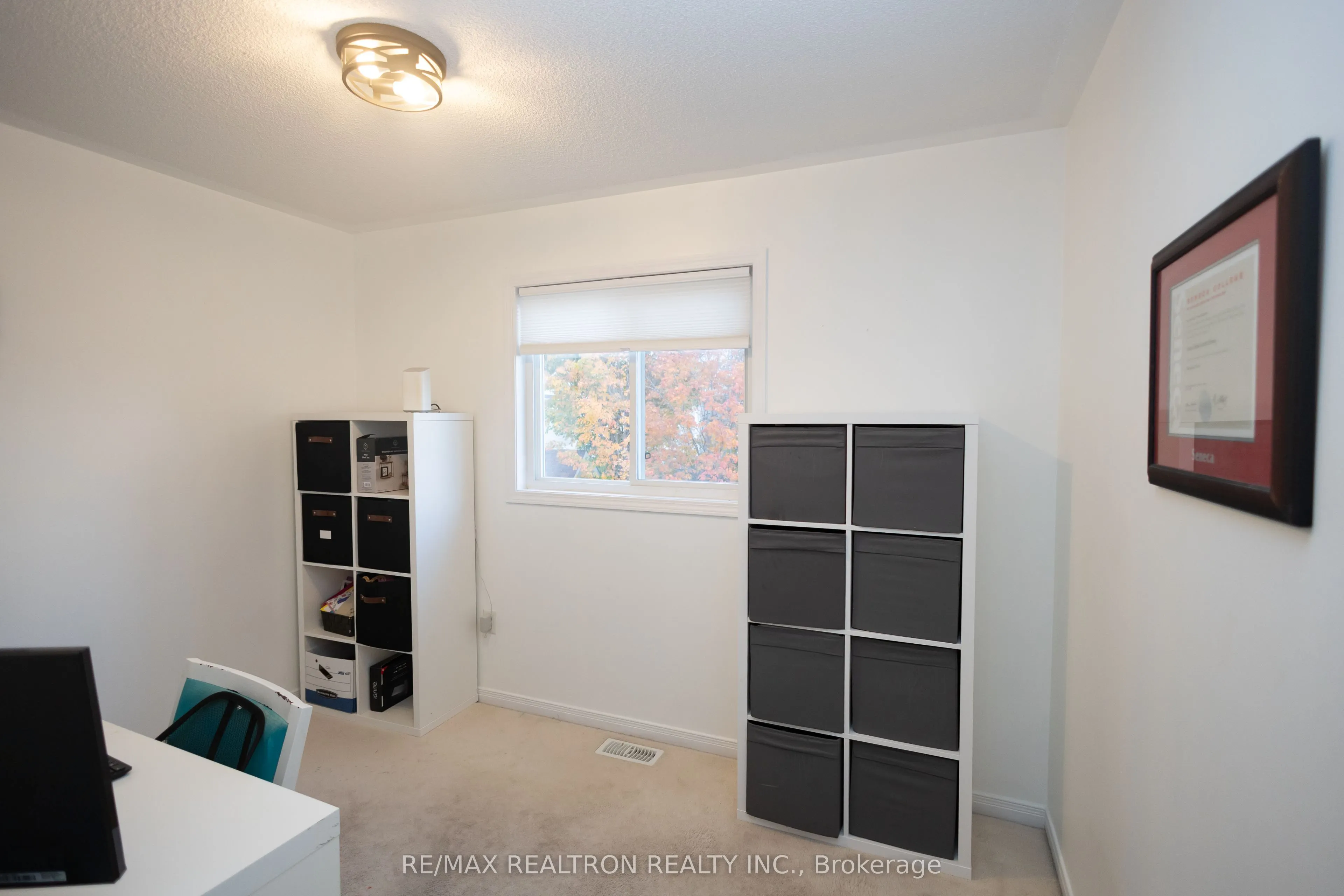 119 WILLIAM COWLES Drive