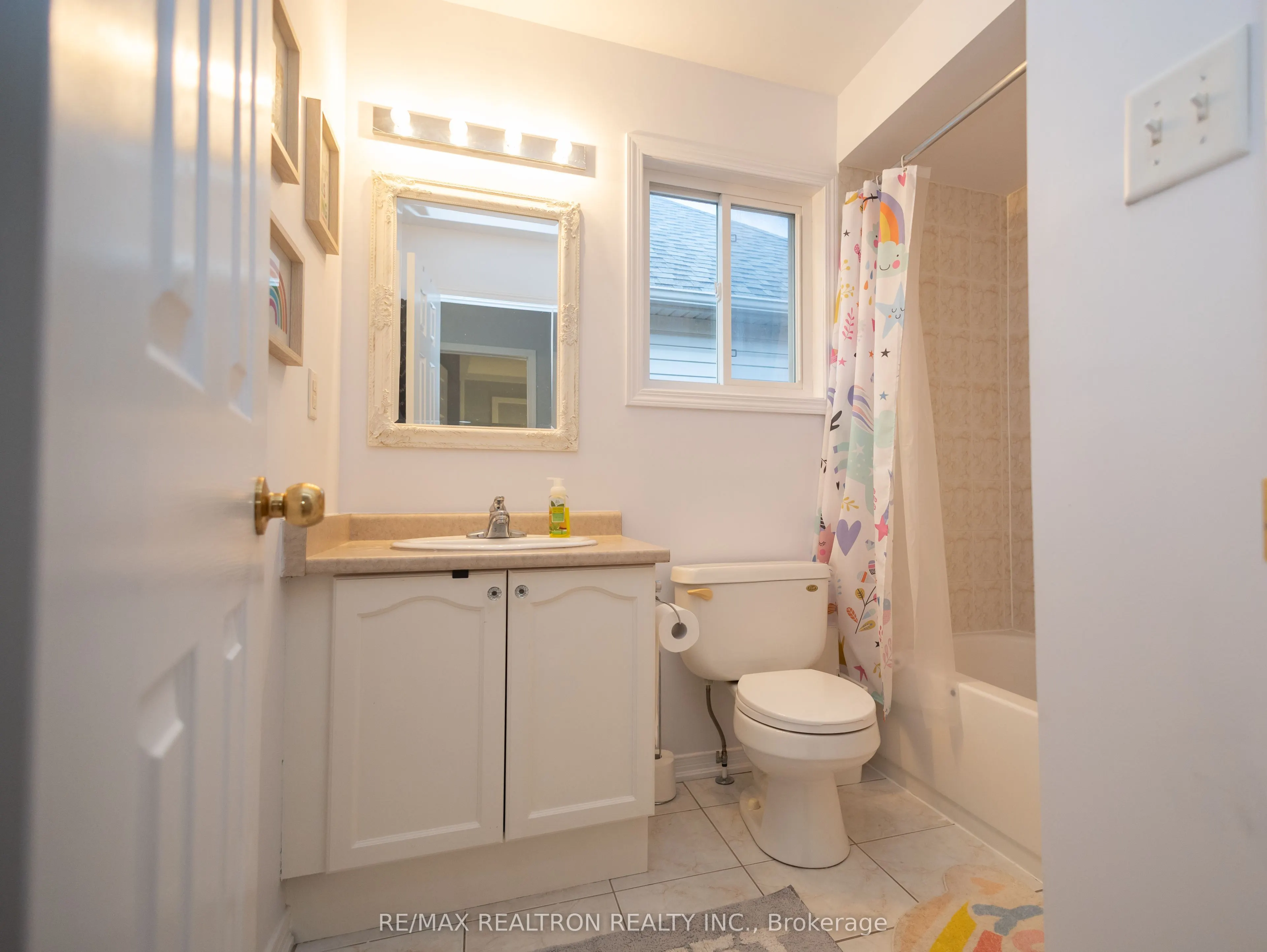 119 WILLIAM COWLES Drive