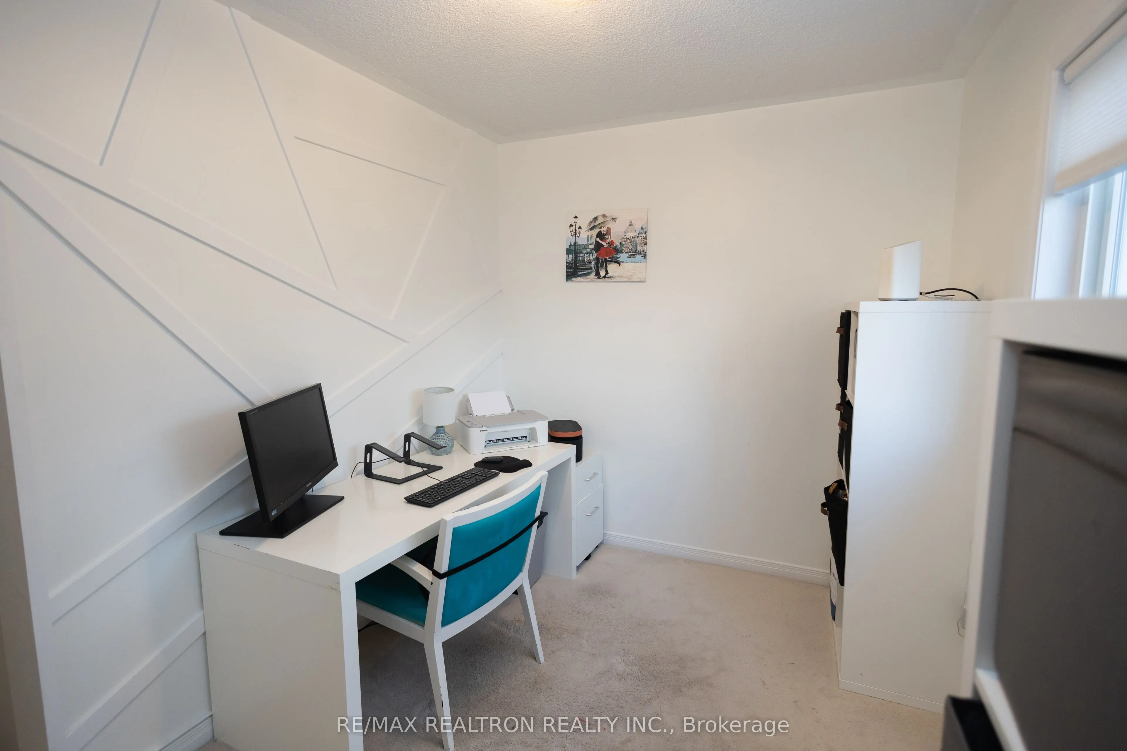 119 WILLIAM COWLES Drive