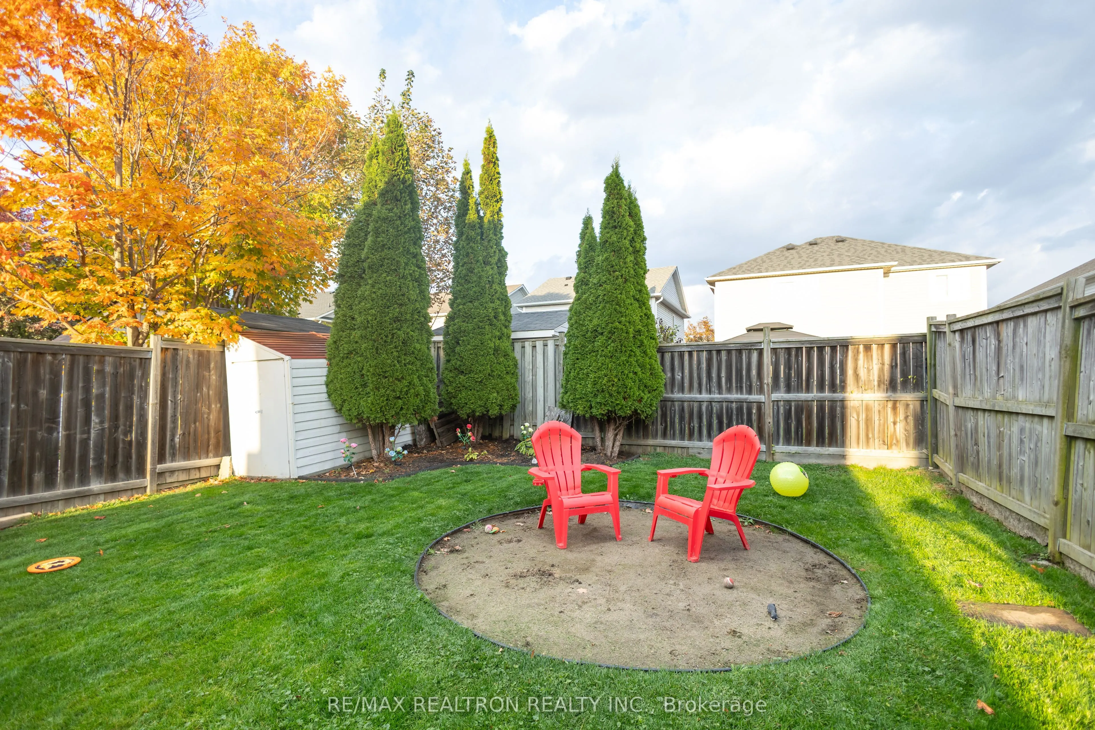 119 WILLIAM COWLES Drive