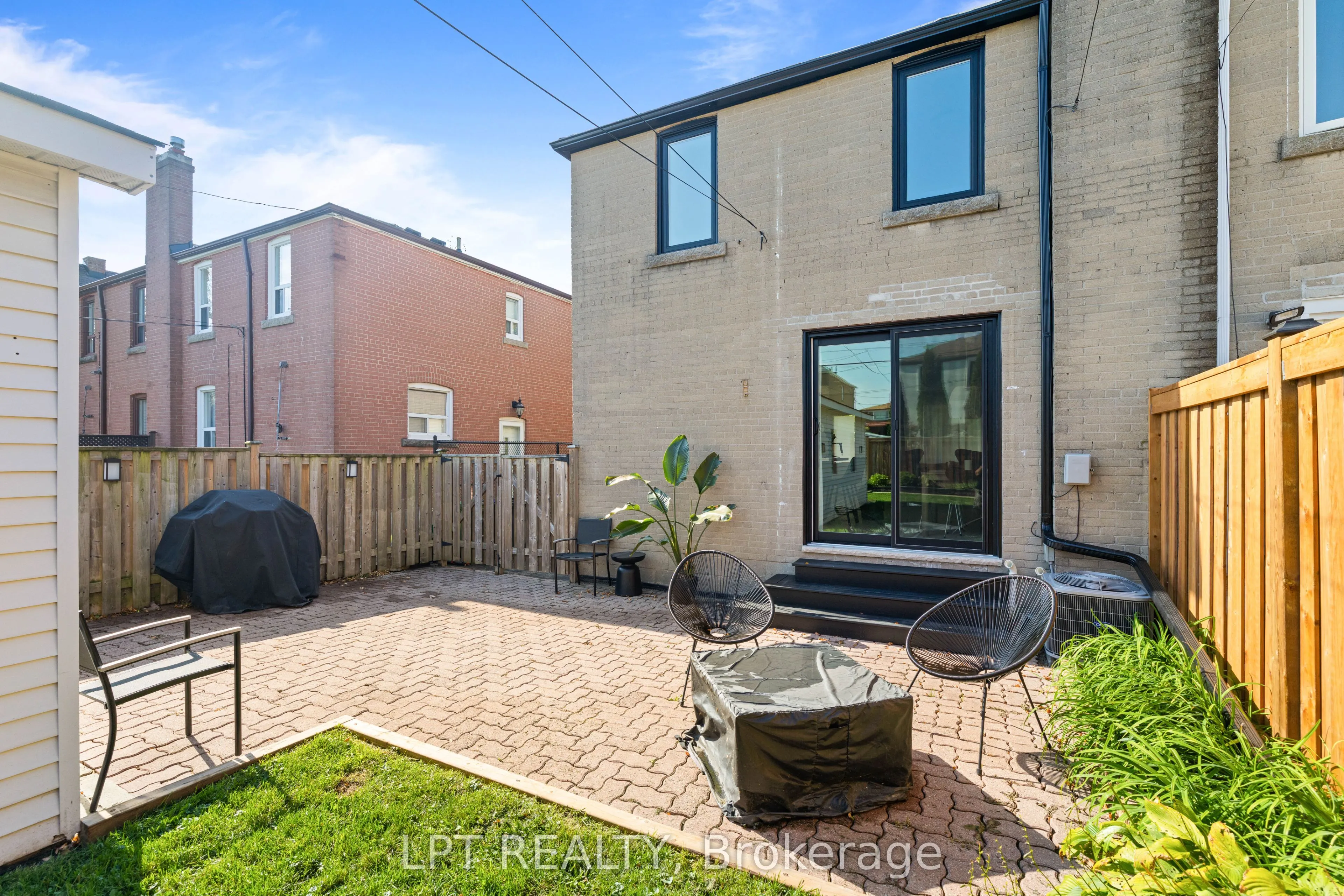 55 Laurel Avenue