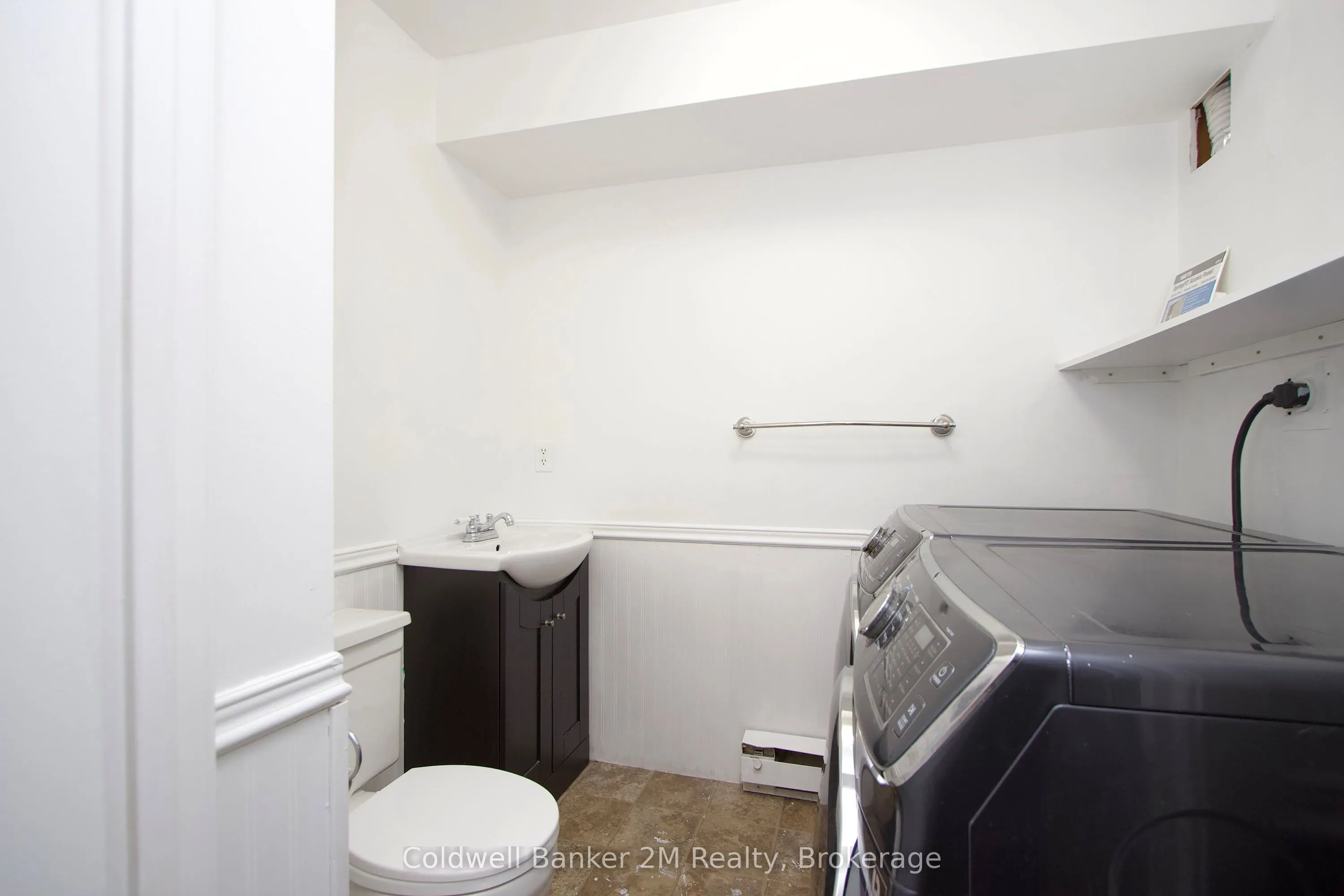 673 Attersley Drive