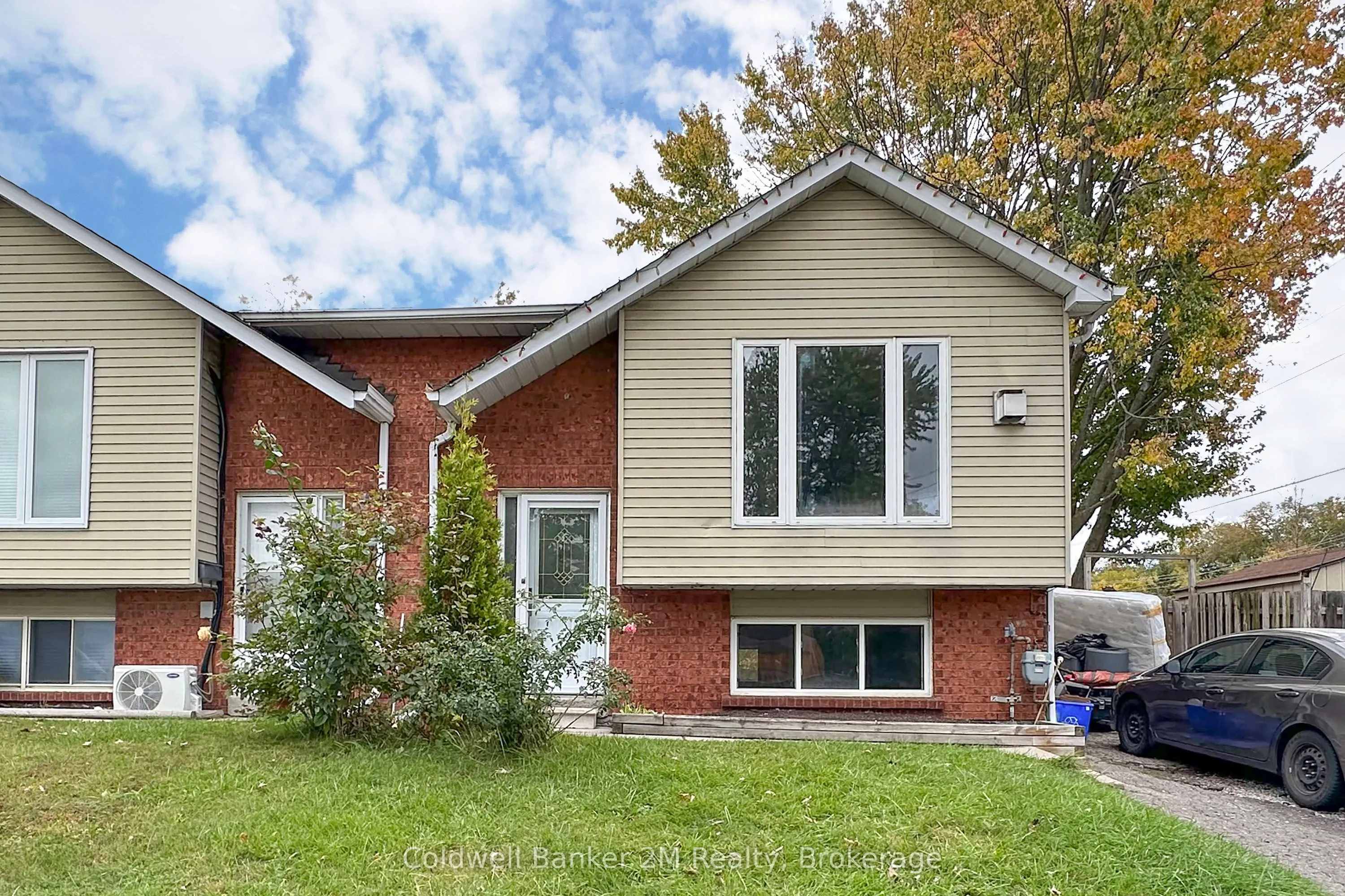 673 Attersley Drive